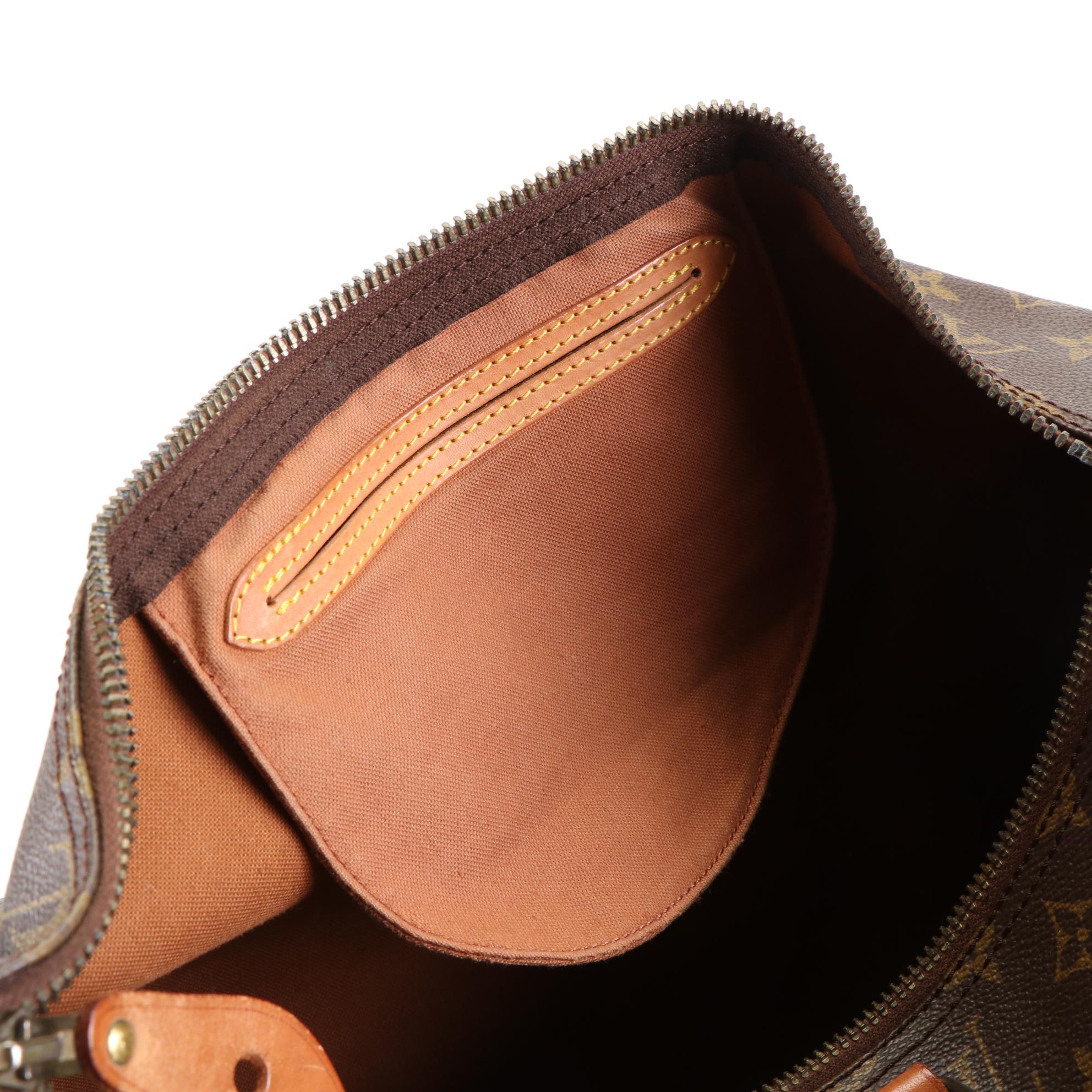 Louis Vuitton Speedy 40 in Monogram Canvas and Vachetta Leather