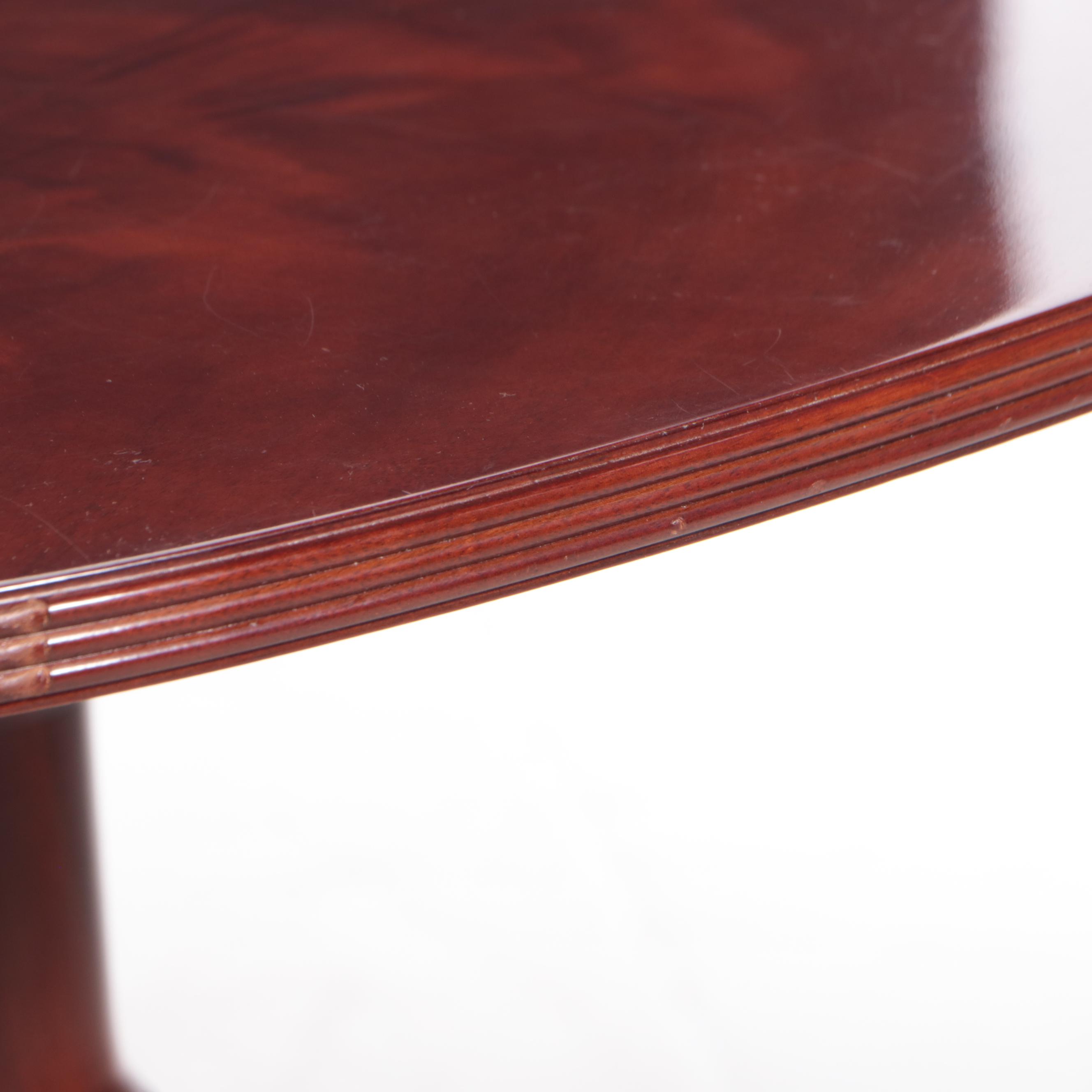 Kindel Winterthur Collection Duncan Phyfe Style Mahogany Dining Table