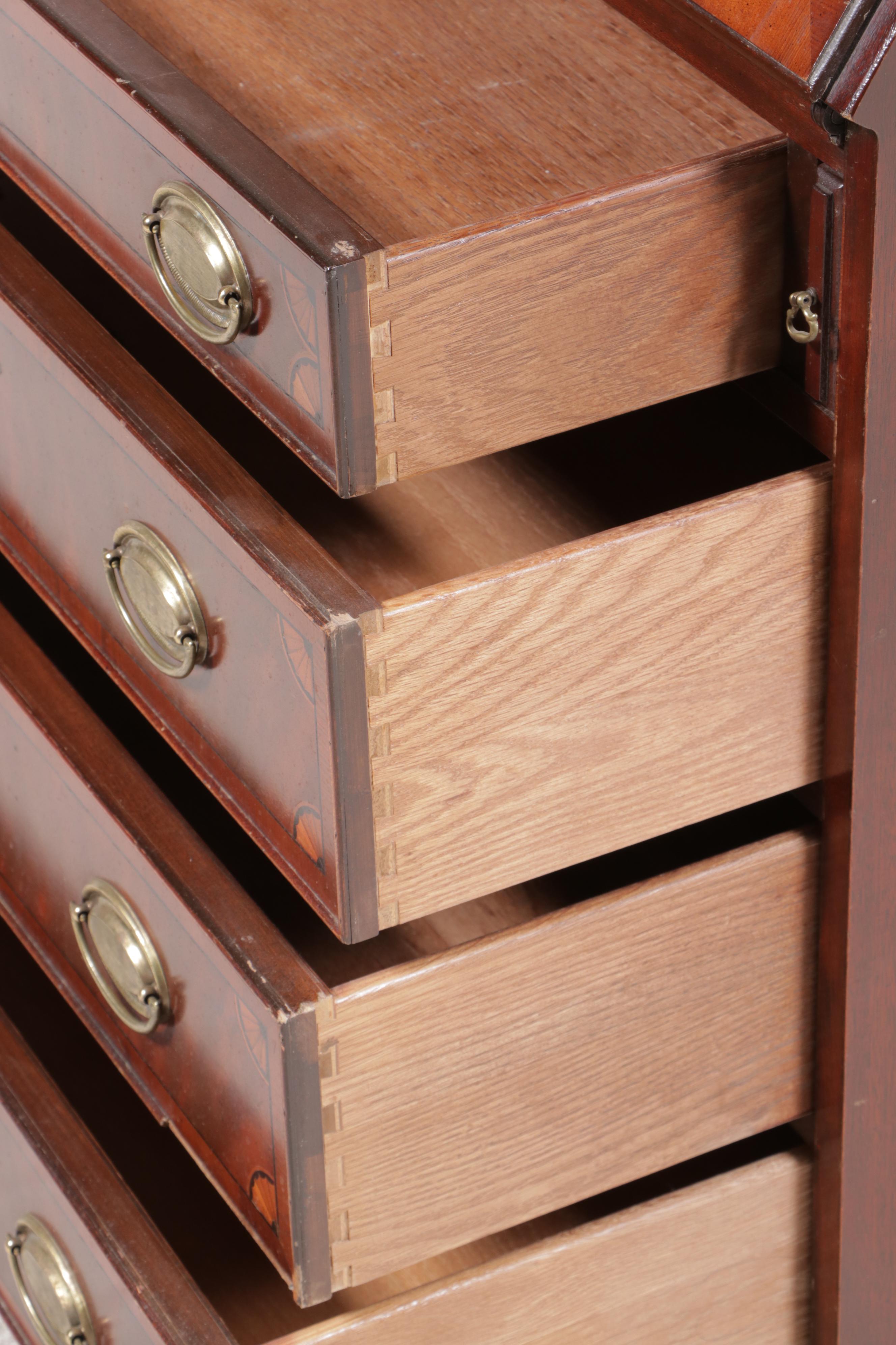 Hekman George III Style Mahogany-Veneered and Patera-Inlaid Secretary Bookcase