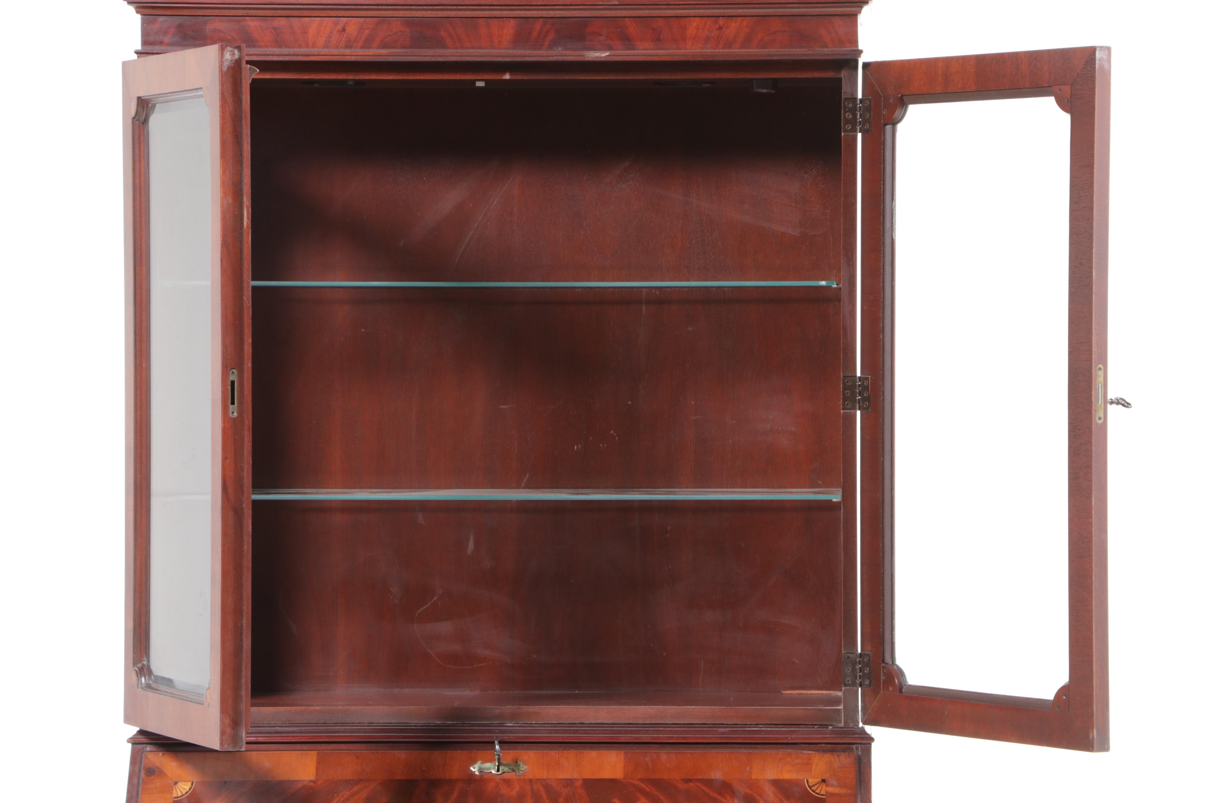 Hekman George III Style Mahogany-Veneered and Patera-Inlaid Secretary Bookcase