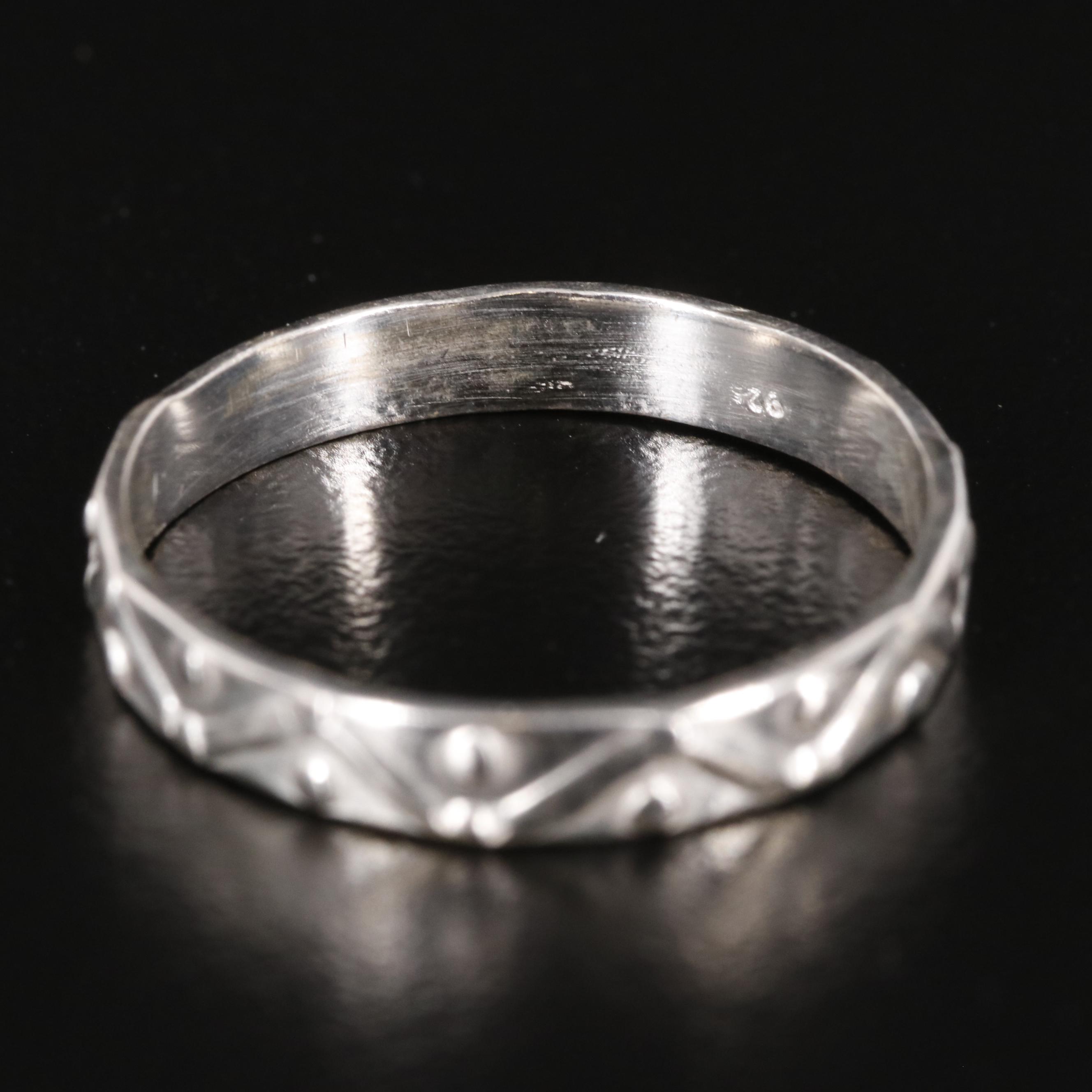 Sterling Zig Zag Band