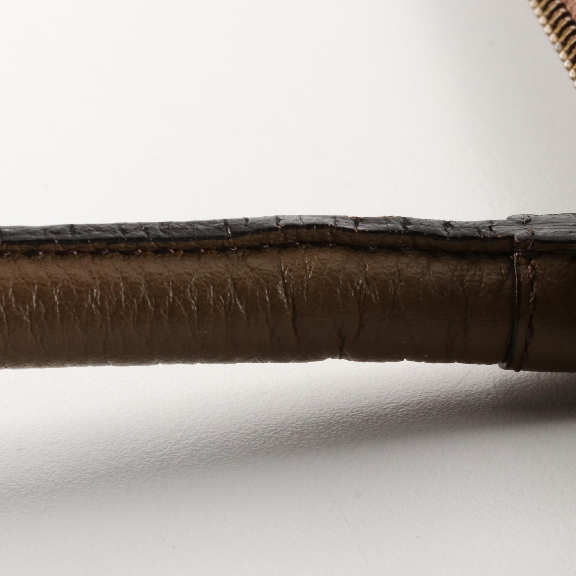 Burberry Shoulder Bag in Grained and Patent Leather with Nova Check Lining