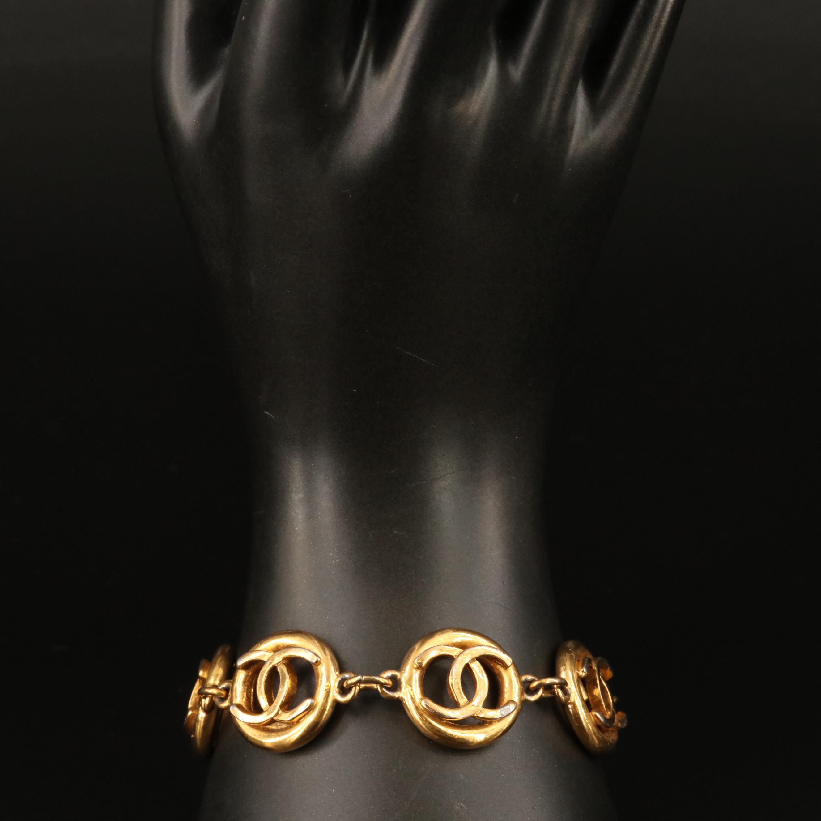 Chanel CC Logo Circle Link Bracelet