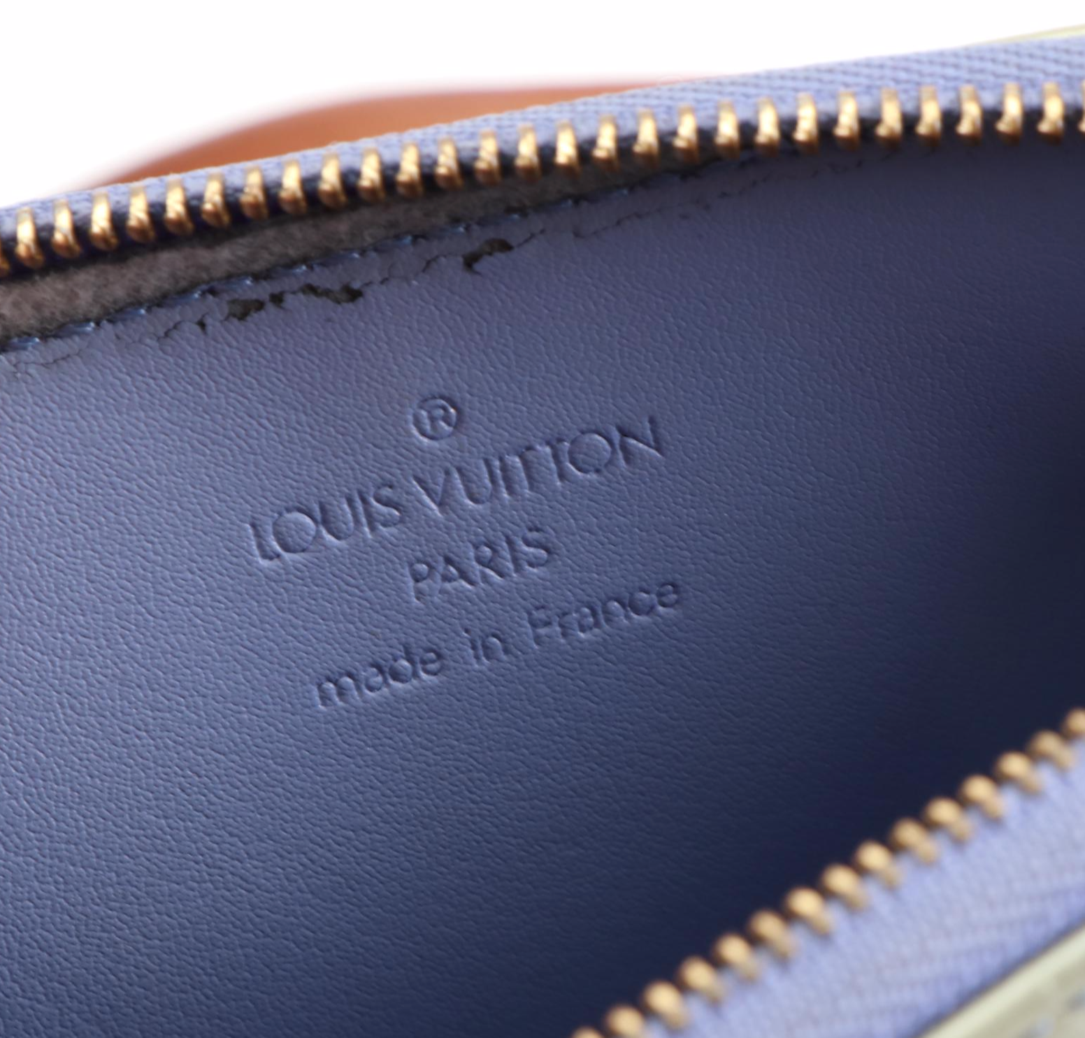 Louis Vuitton Lexington Pochette in Monogram Vernis and Vachetta Leather