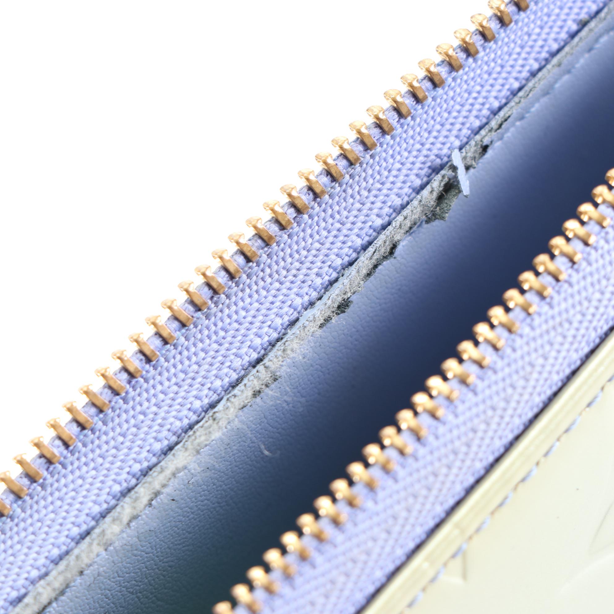 Louis Vuitton Lexington Pochette in Monogram Vernis and Vachetta Leather