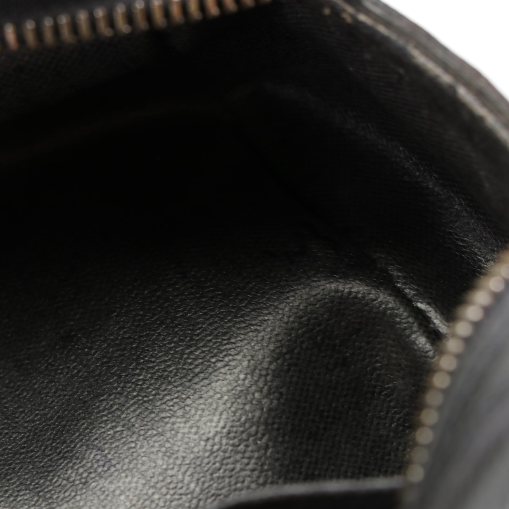 Louis Vuitton Trousse Ivan Toiletries Bag in Ardoise Taïga Leather