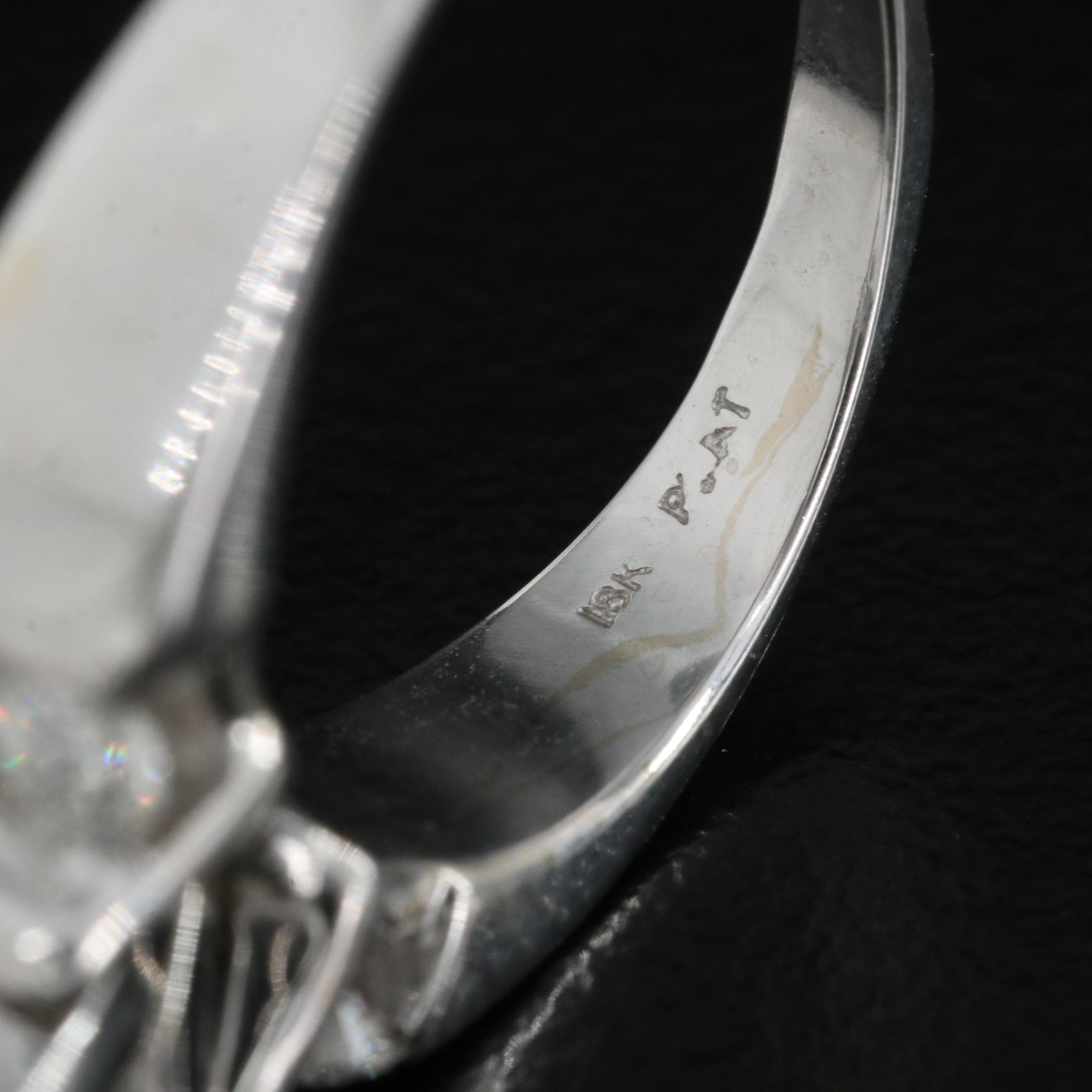 18K 1.40 CTW Diamond Ring with GIA Online Report