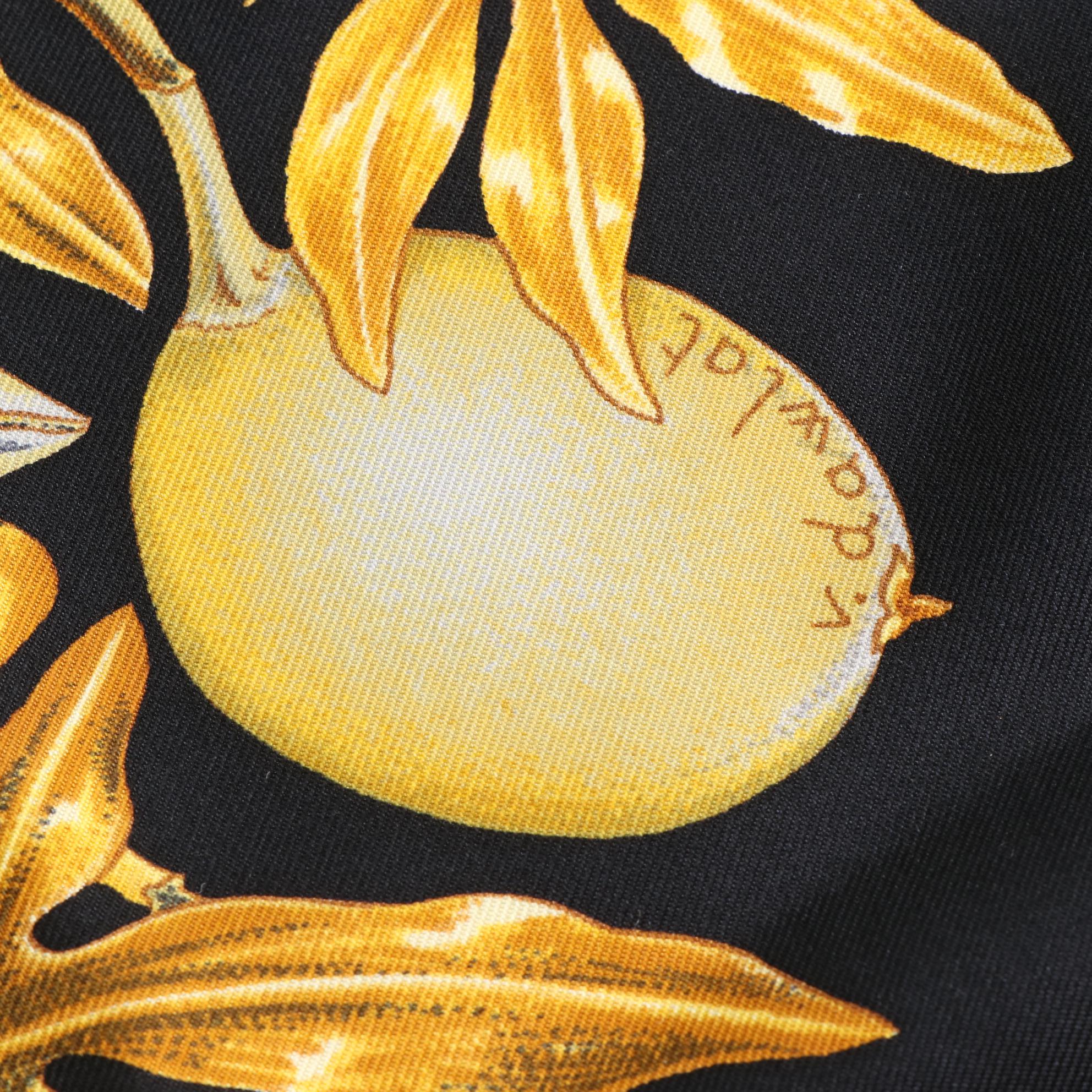 Hermès "Passiflores" Scarf 90 in Silk Twill