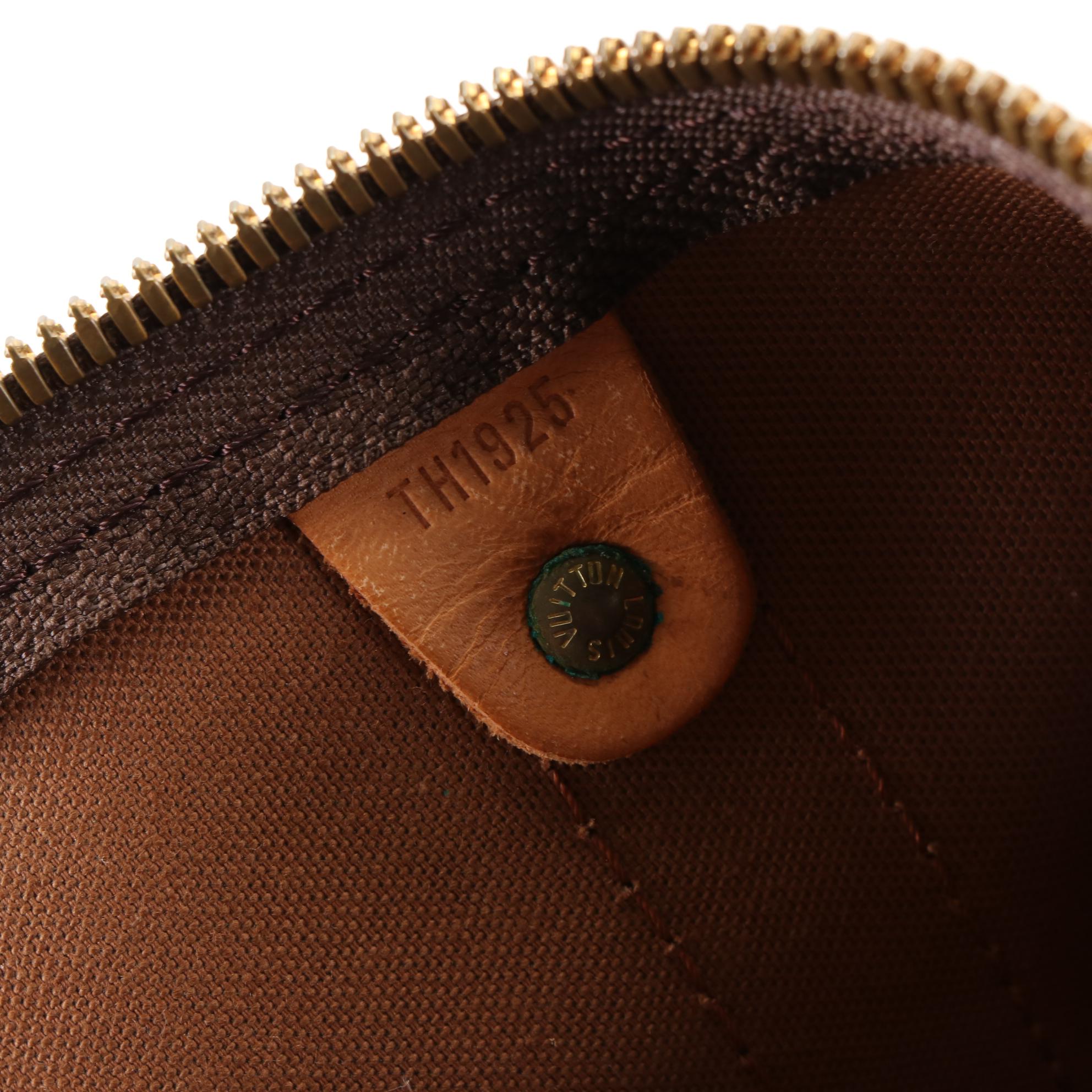 Louis Vuitton Keepall 45 Bandouliére in Monogram Canvas and Vachetta Leather