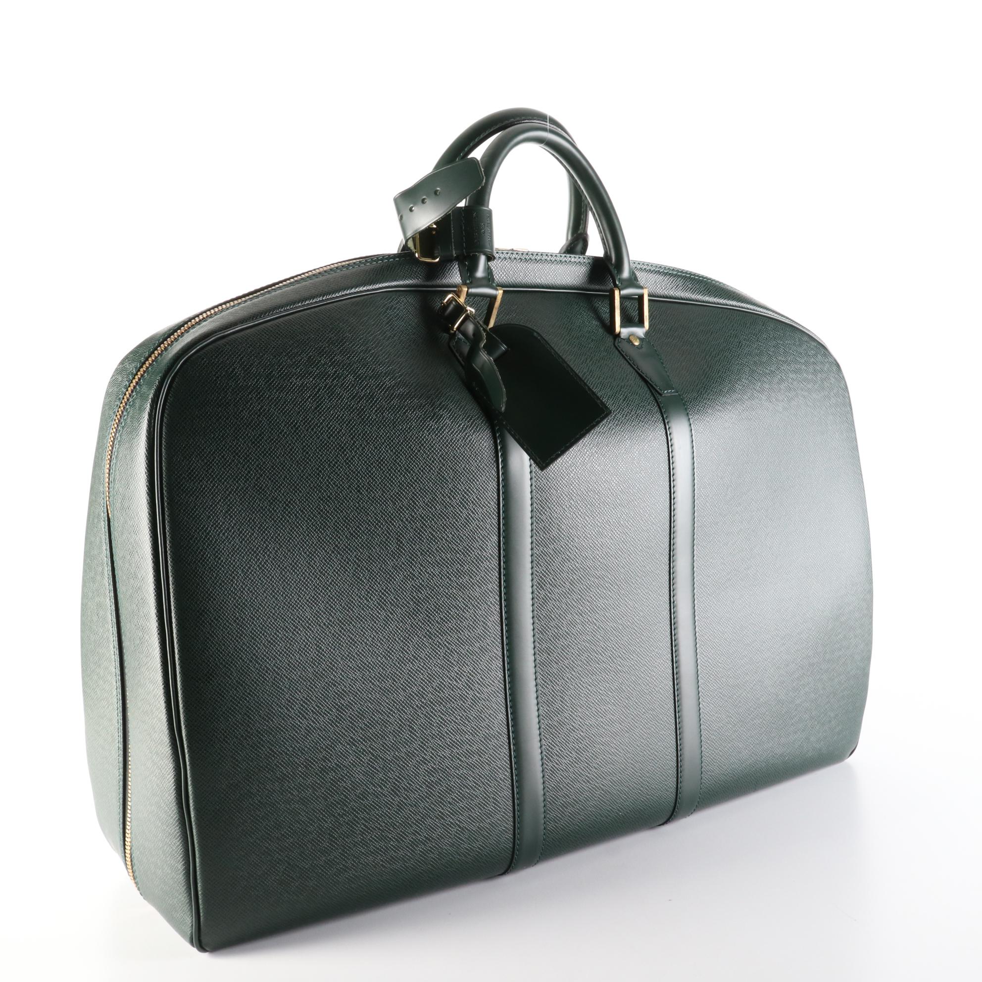 Louis Vuitton Kendall GM Travel Bag in Épicéa Taïga Leather