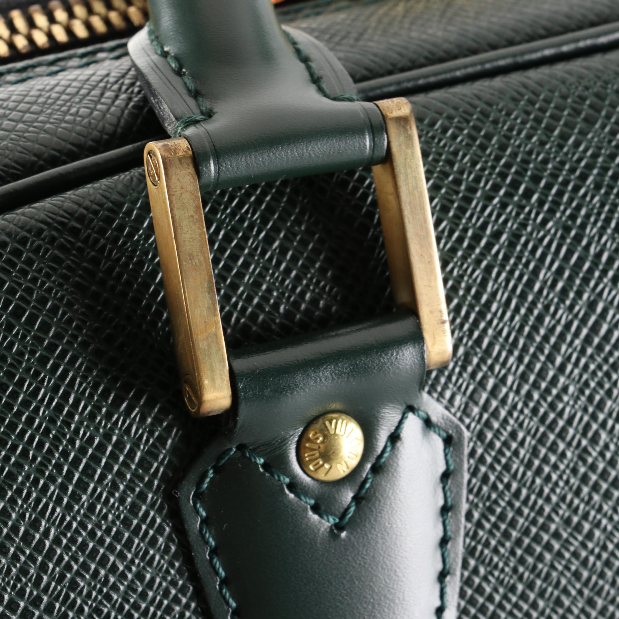 Louis Vuitton Kendall GM Travel Bag in Épicéa Taïga Leather