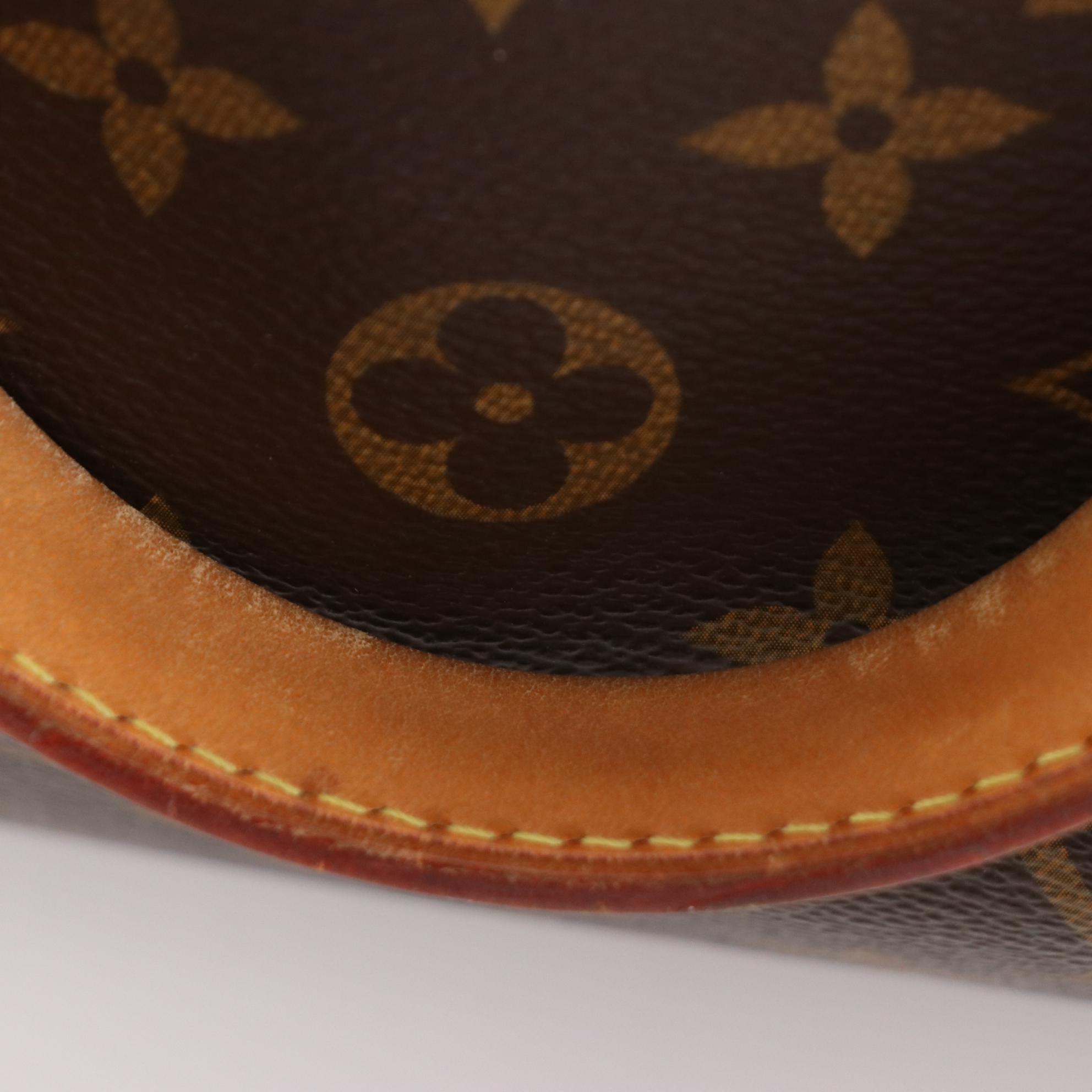 Louis Vuitton Retiro Handbag in Monogram Canvas with Detachable Shoulder Strap