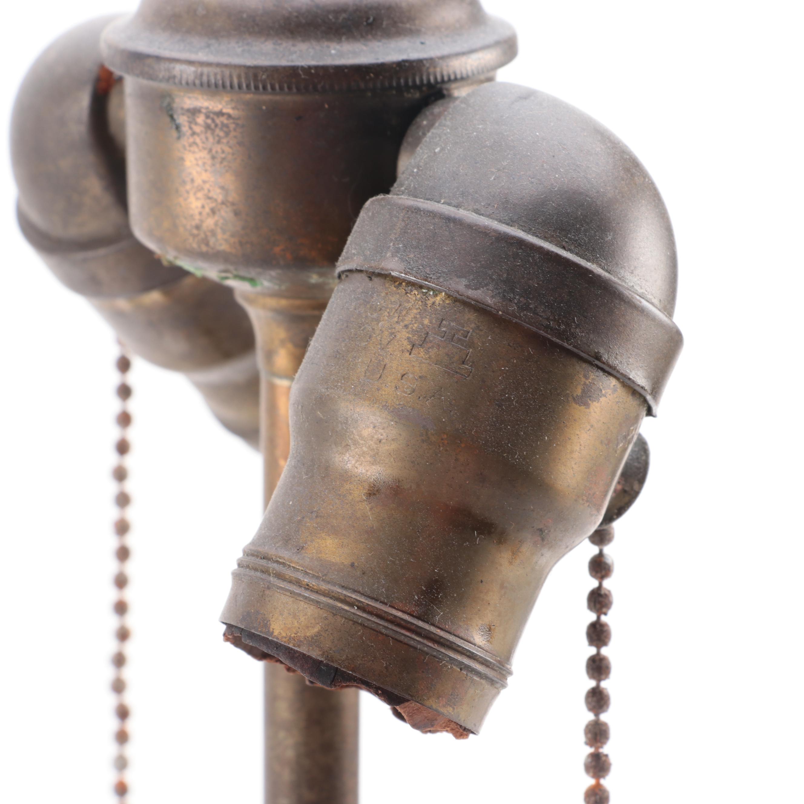 Chinese Hu Form Porcelain Vase Table Lamp, Early to Mid 20th Century