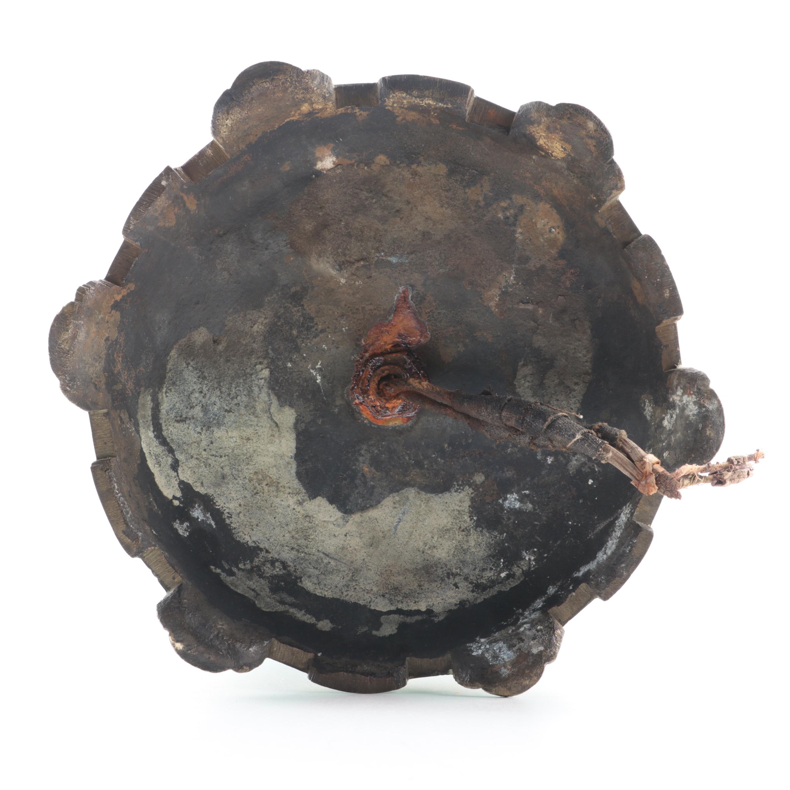 Chinese Hu Form Porcelain Vase Table Lamp, Early to Mid 20th Century