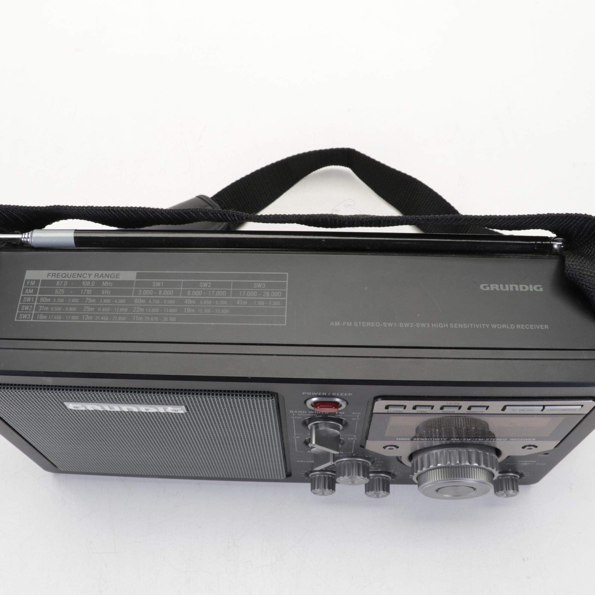 Grundig Model S350DL Portable Short Wave Radio Receiver