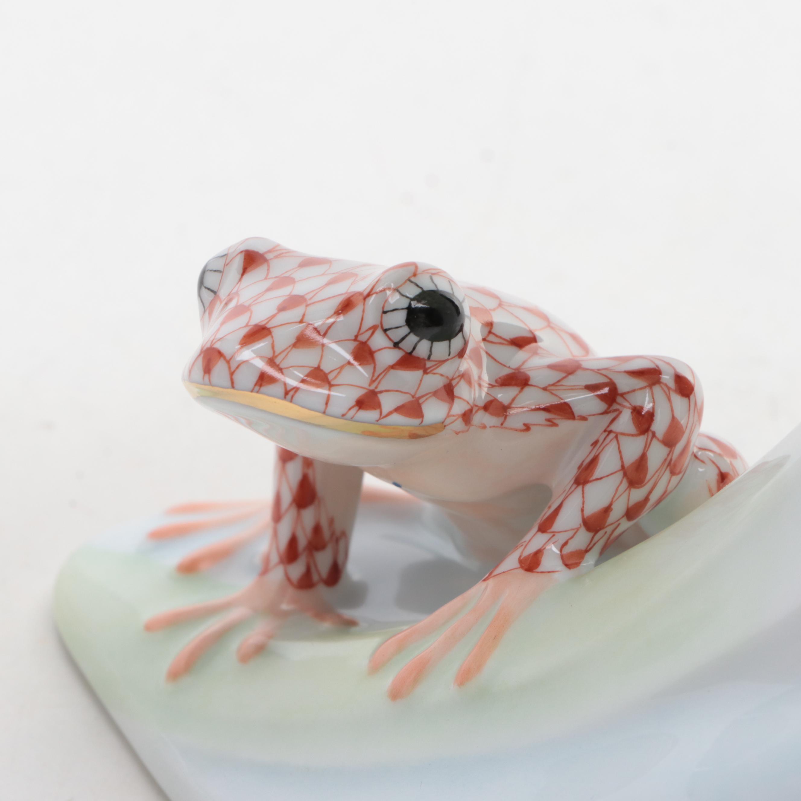 Herend USA Golden Anniversary Rust Fishnet "Tree Frogs on Palm" Figurine, 2007