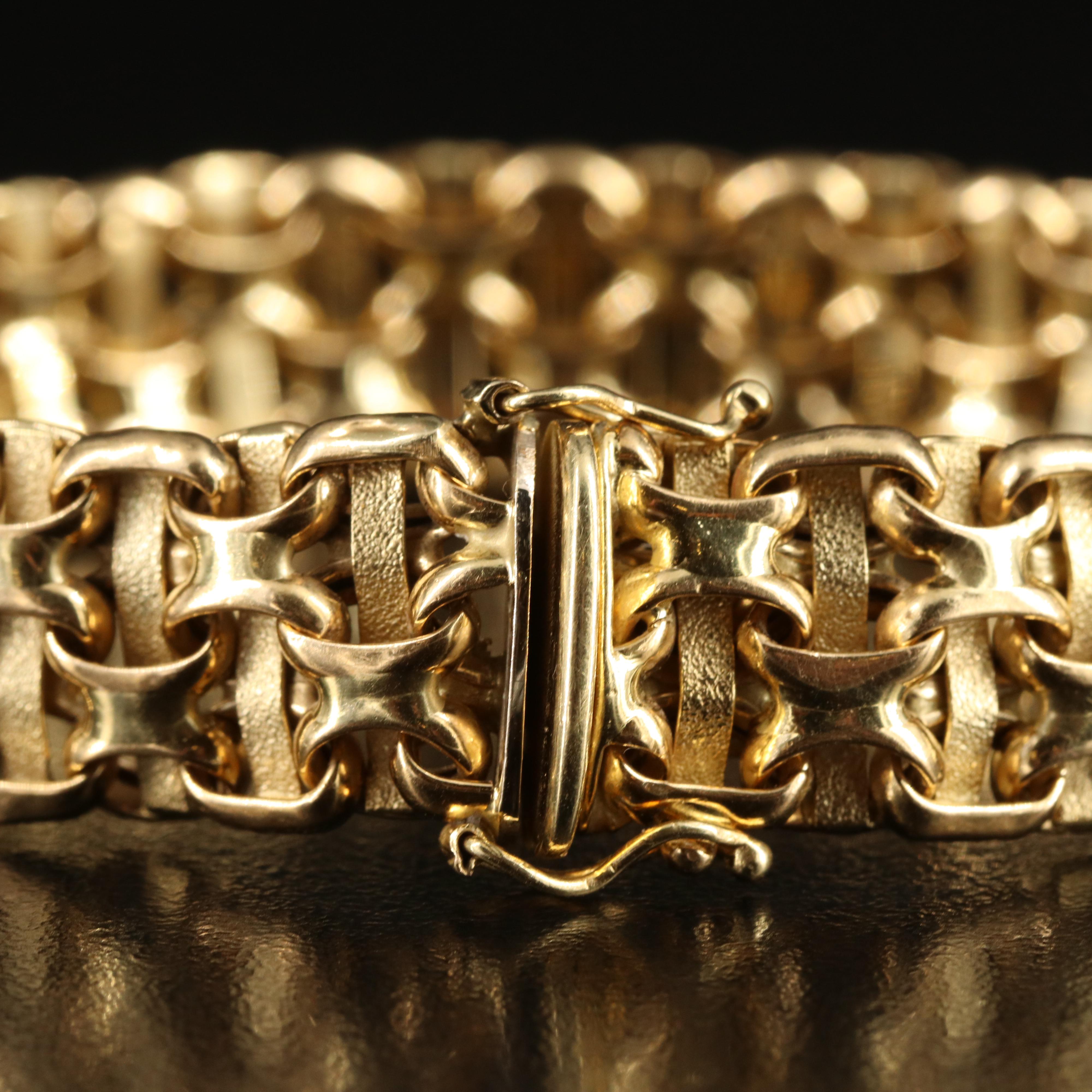 Italian 18K Wide Bismark Chain Bracelet