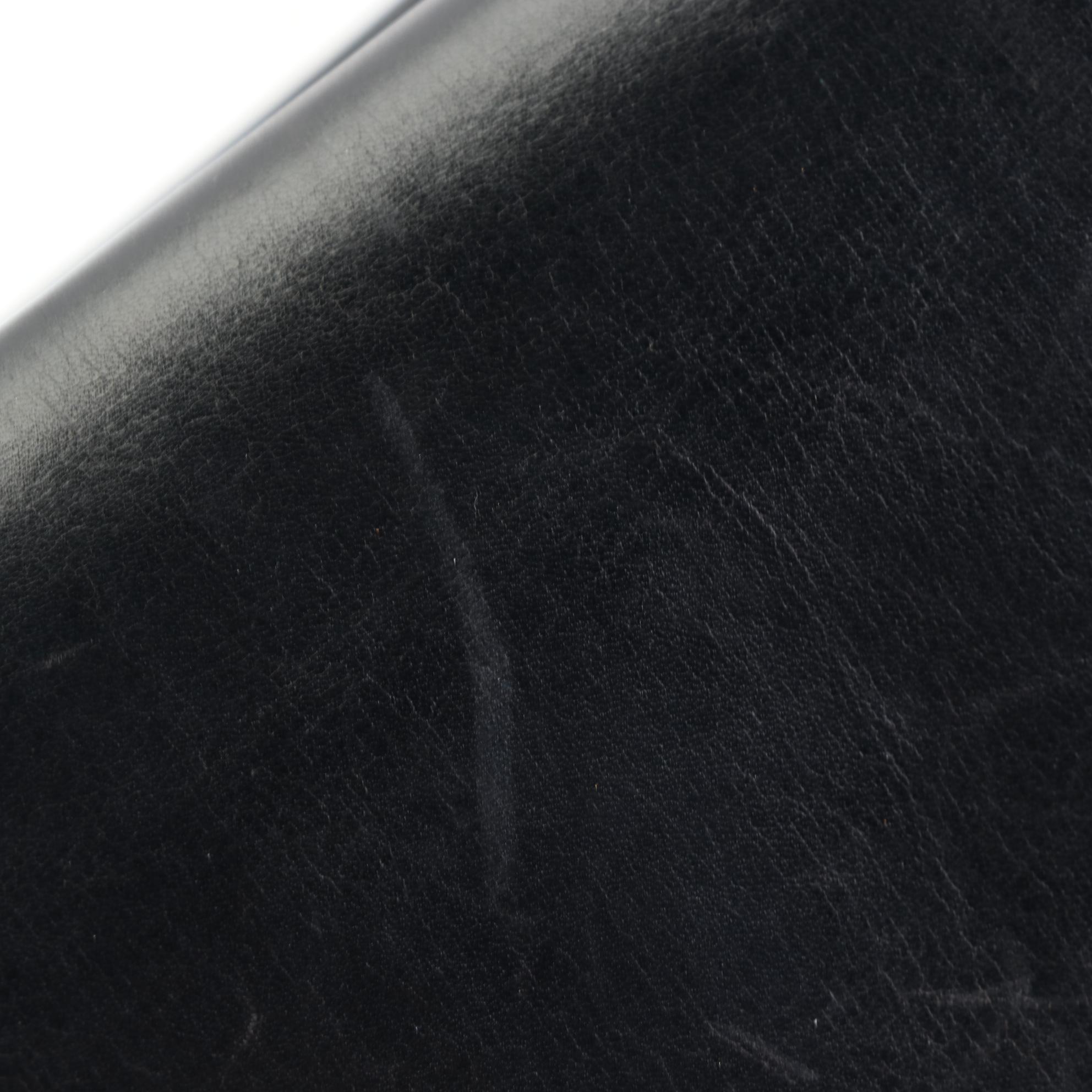 Gucci Flap Shoulder Bag in Smooth Black Leather with Dust Bag