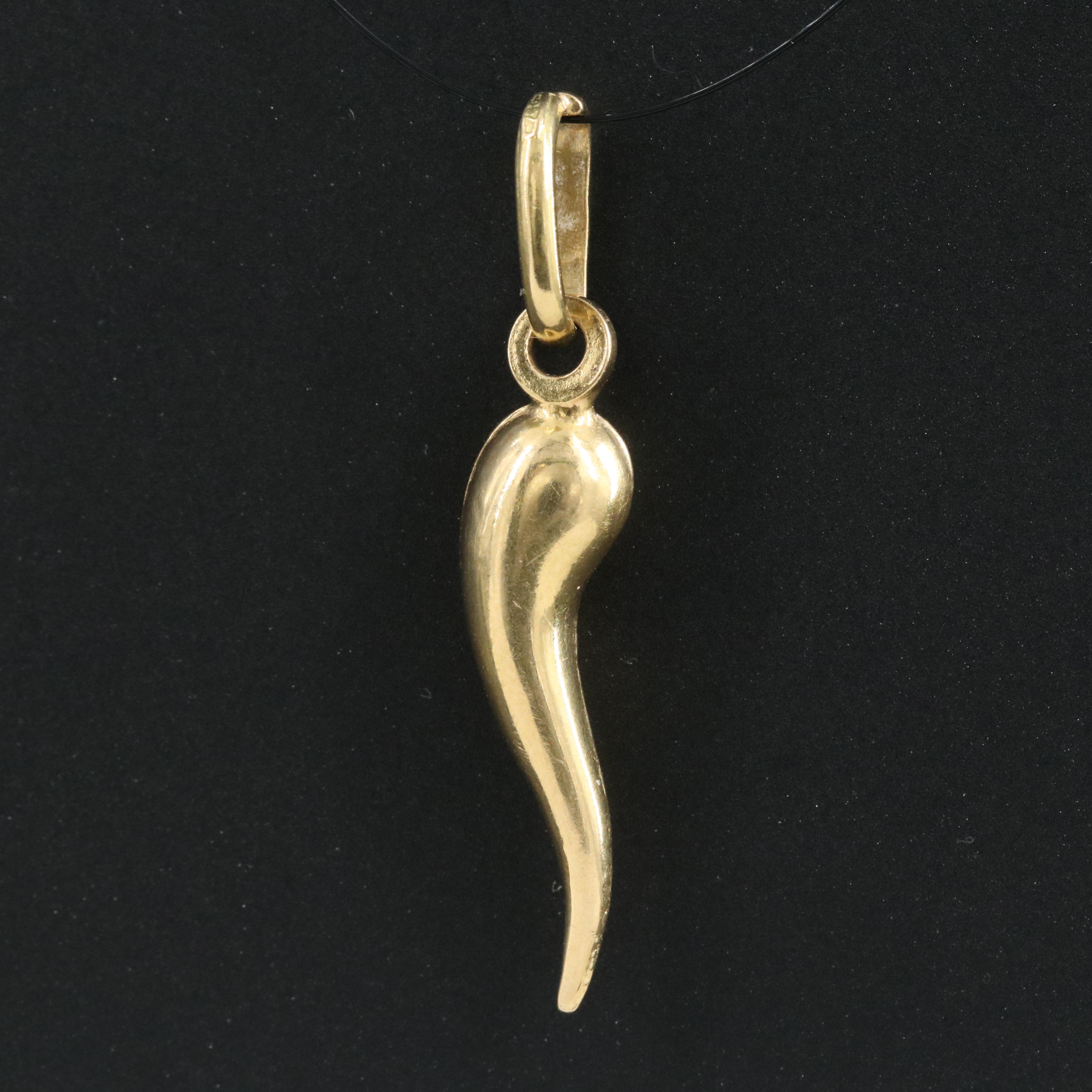 Italian 18K Cornicello Pendant