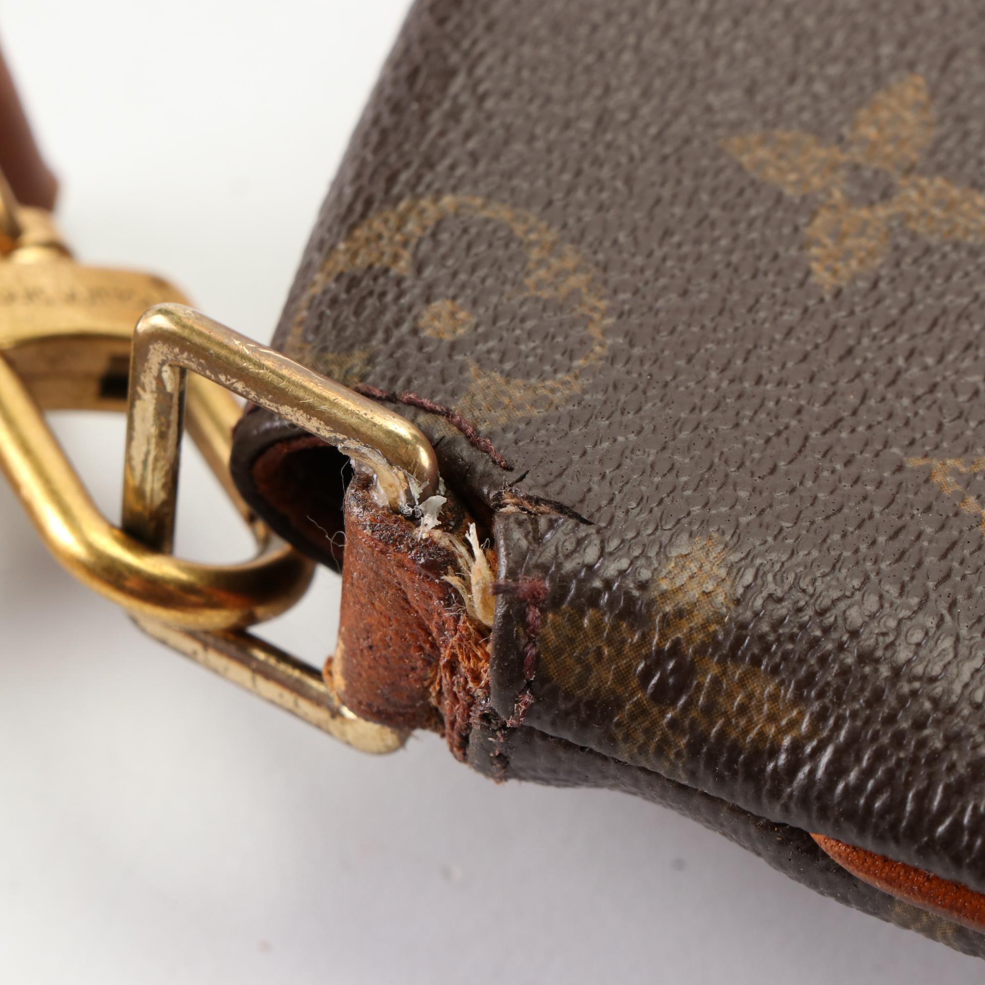 Louis Vuitton Musette Salsa Shoulder Bag in Monogram Canvas and Leather