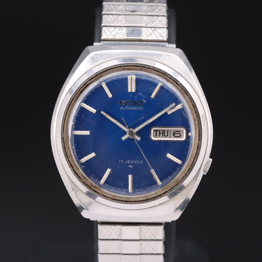 Seiko Day-Date Automatic Wristwatch