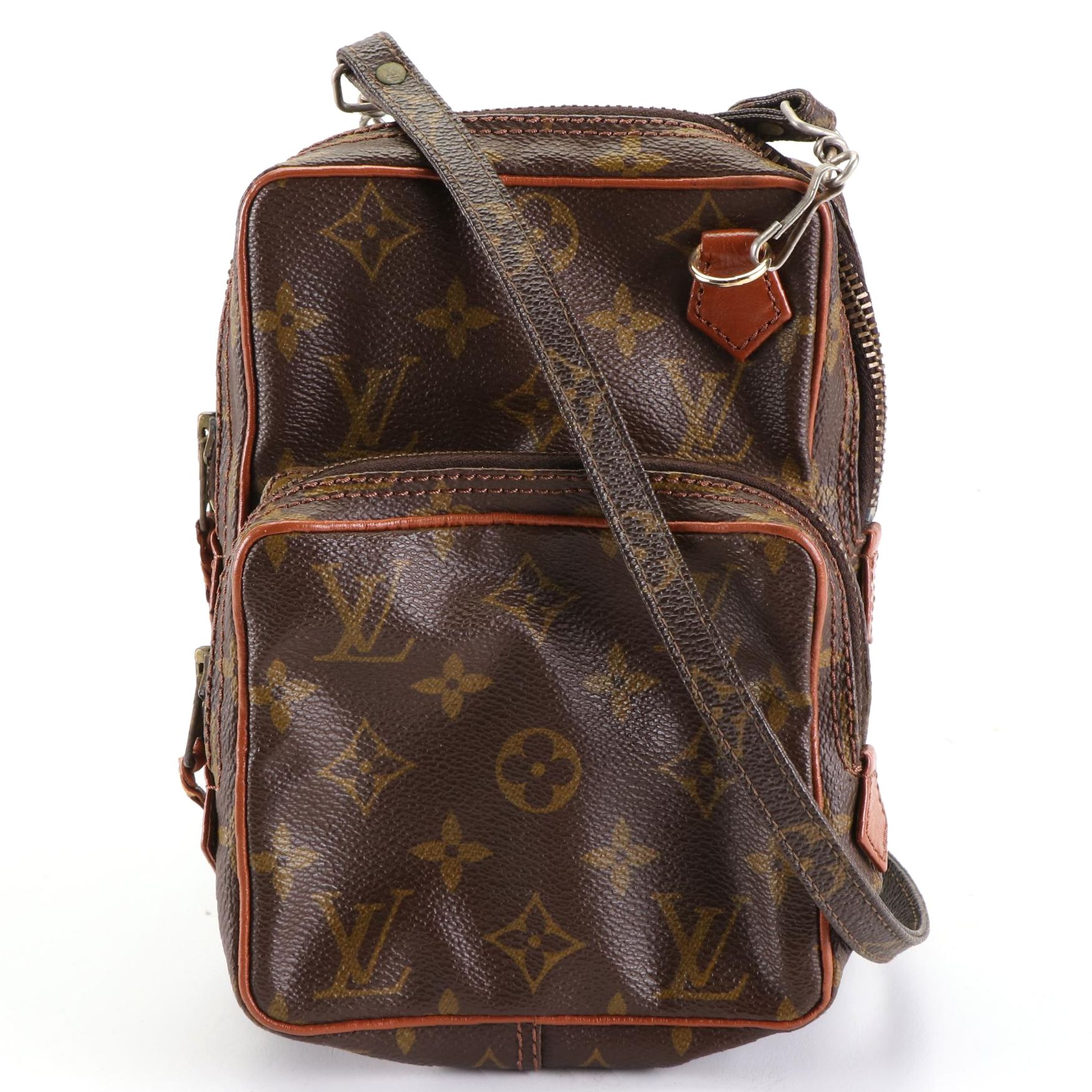 Louis Vuitton Amazone Crossbody Bag in Monogram Canvas/Vachetta Leather