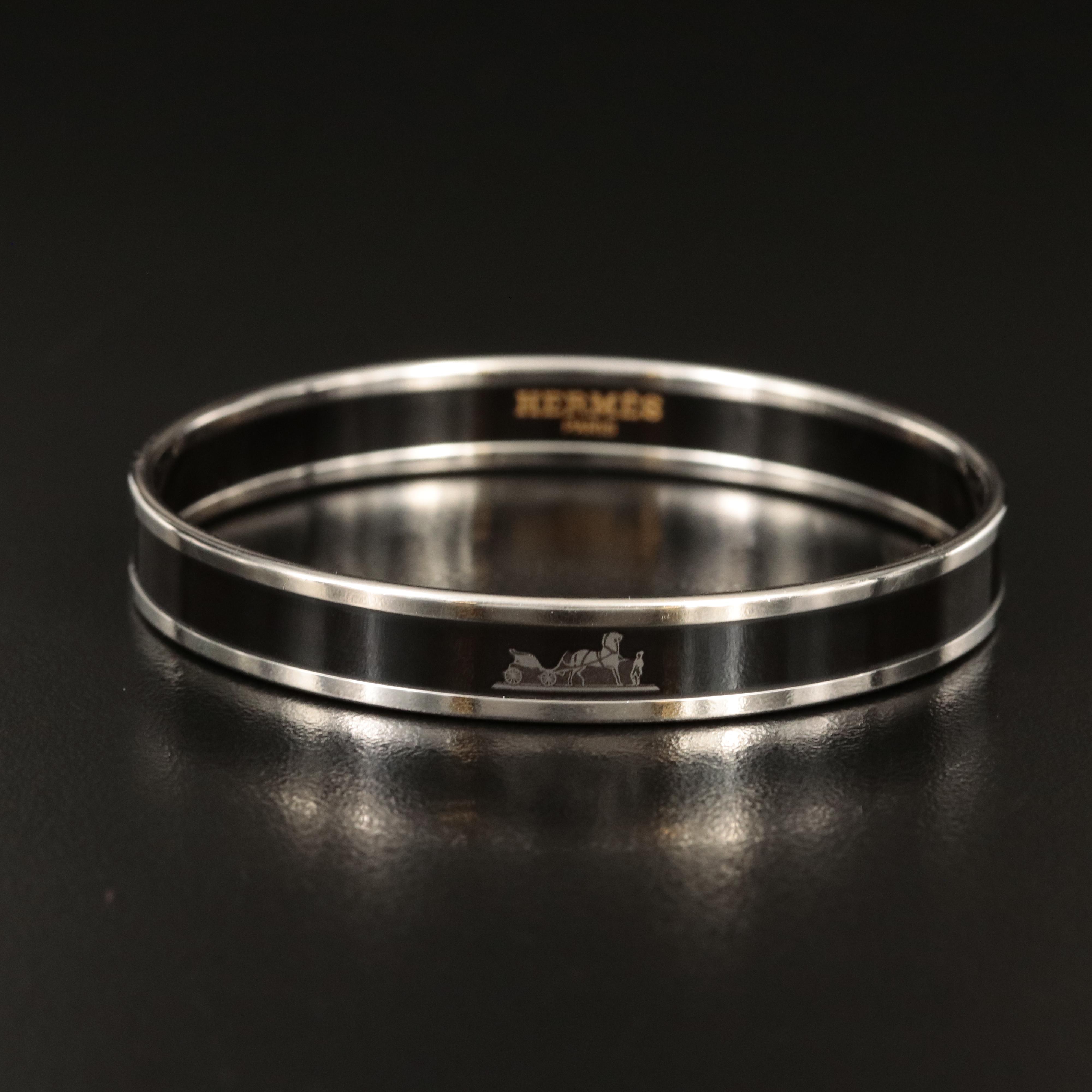 Hermès "Calèche" Narrow Enamel Bangle