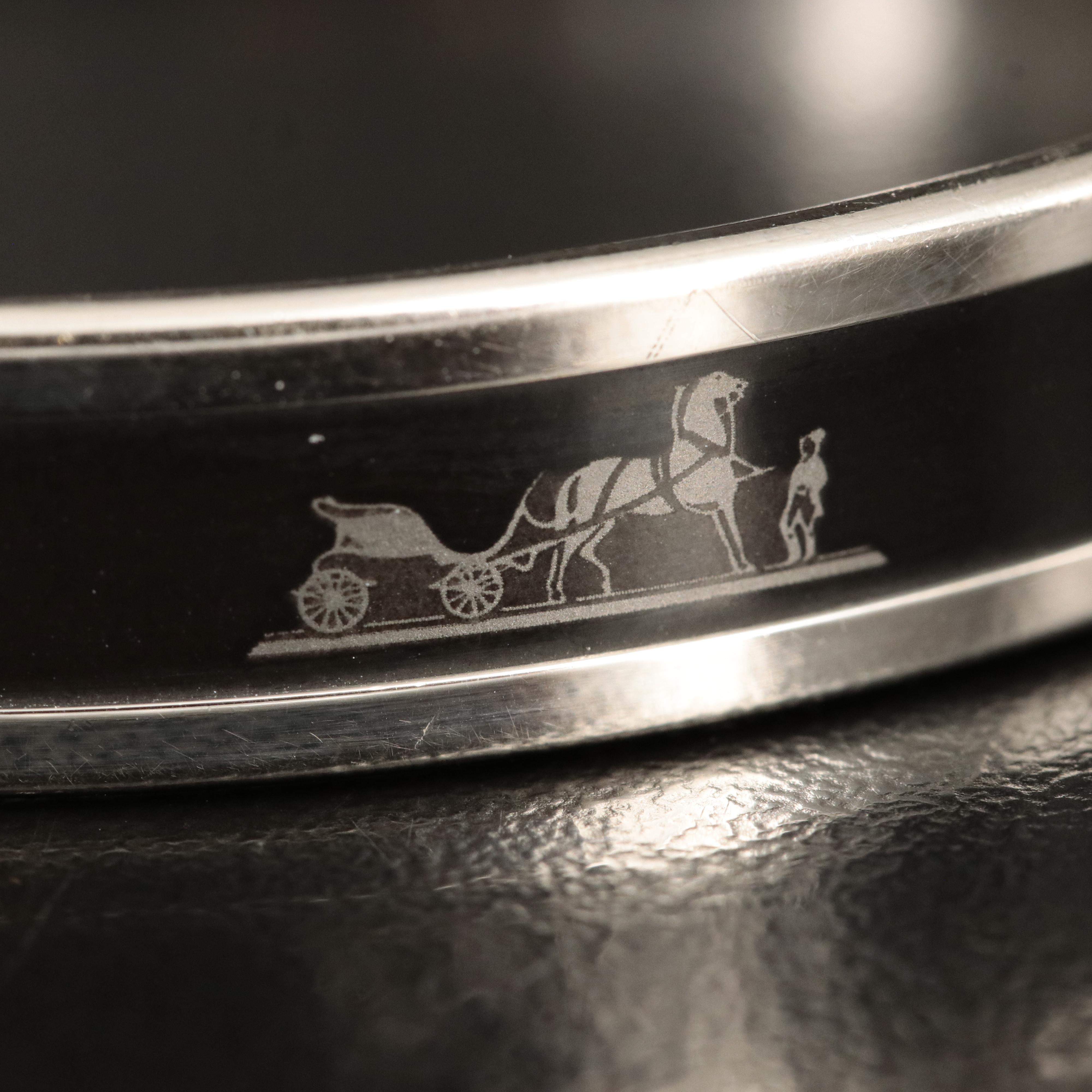 Hermès "Calèche" Narrow Enamel Bangle