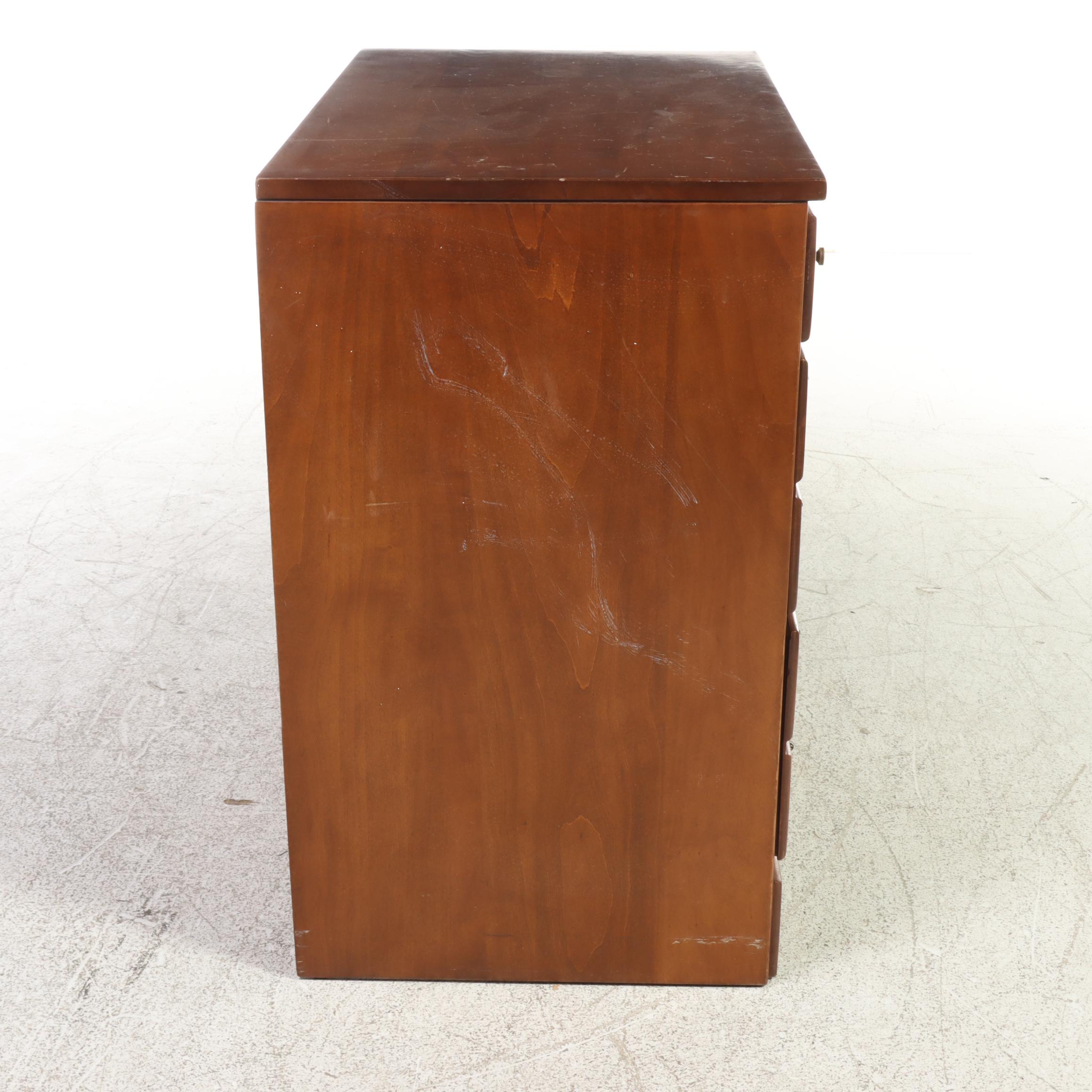 Federal Style Maple Three-Drawer Bedside Chest, Mid to Late 20th Century
