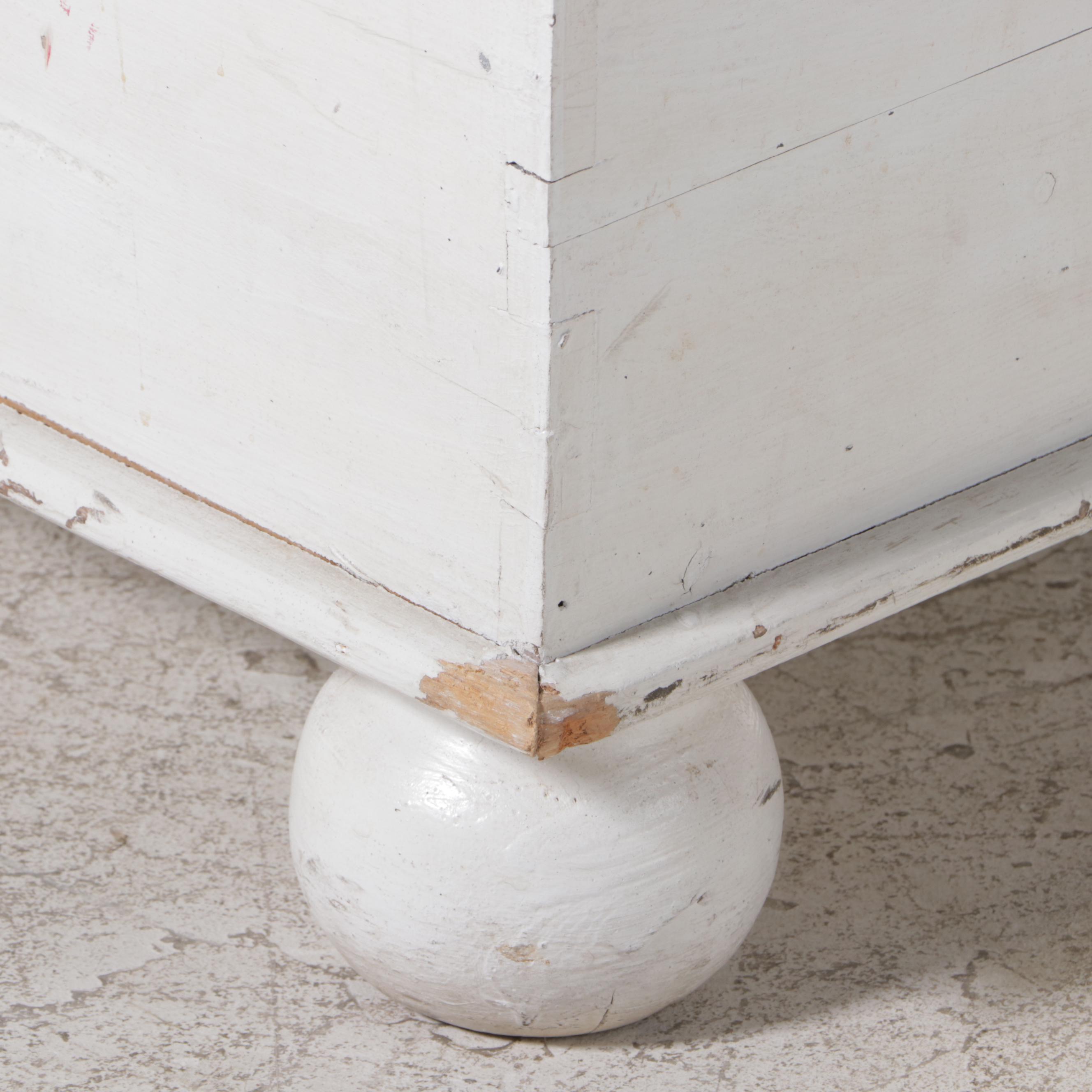 White-Painted Wooden Coffee Table