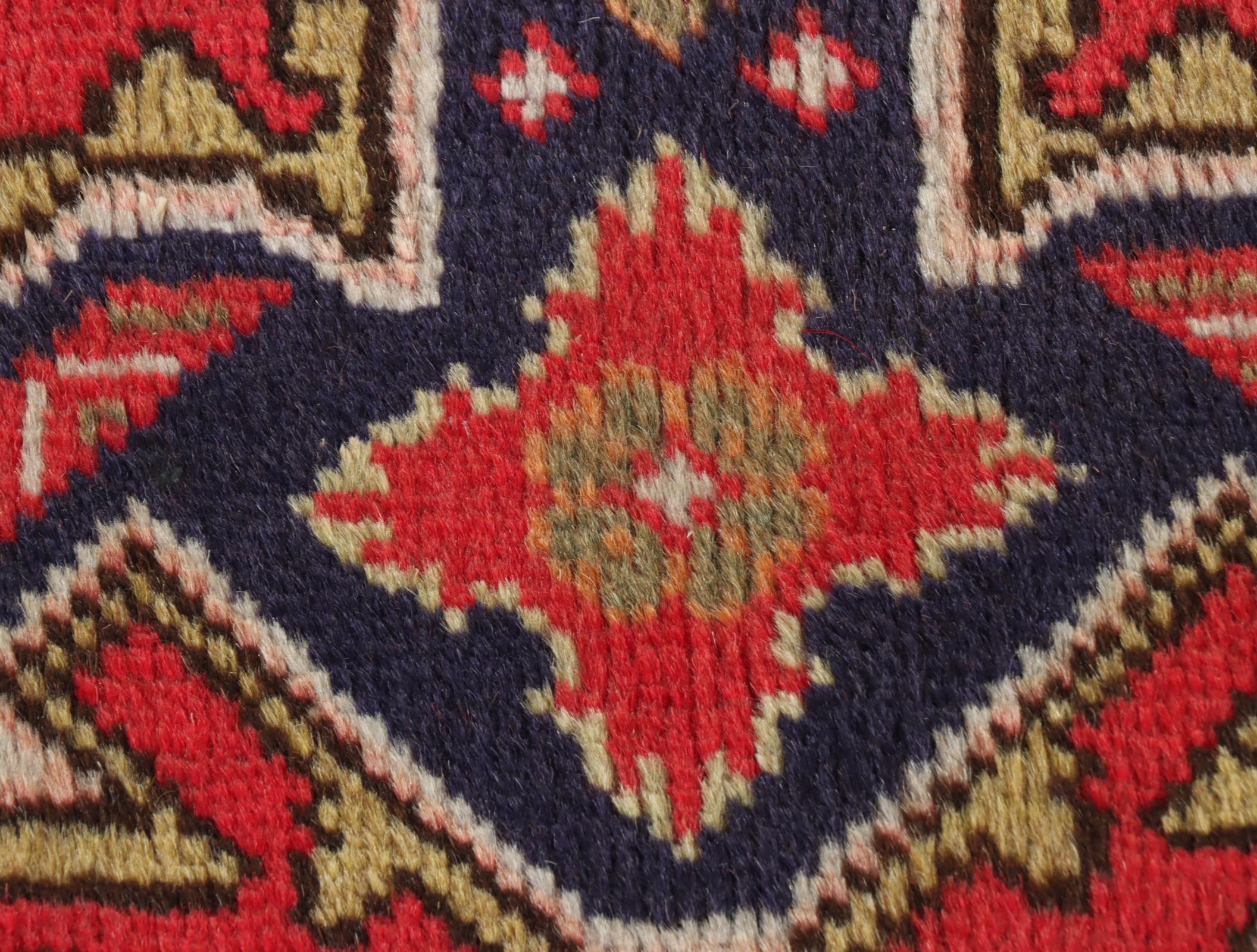 8'1 x 11'4 Hand-Knotted Persian Heriz Area Rug