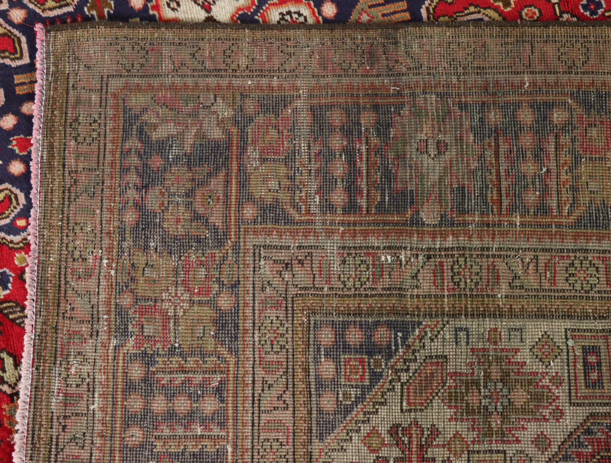 8'1 x 11'4 Hand-Knotted Persian Heriz Area Rug