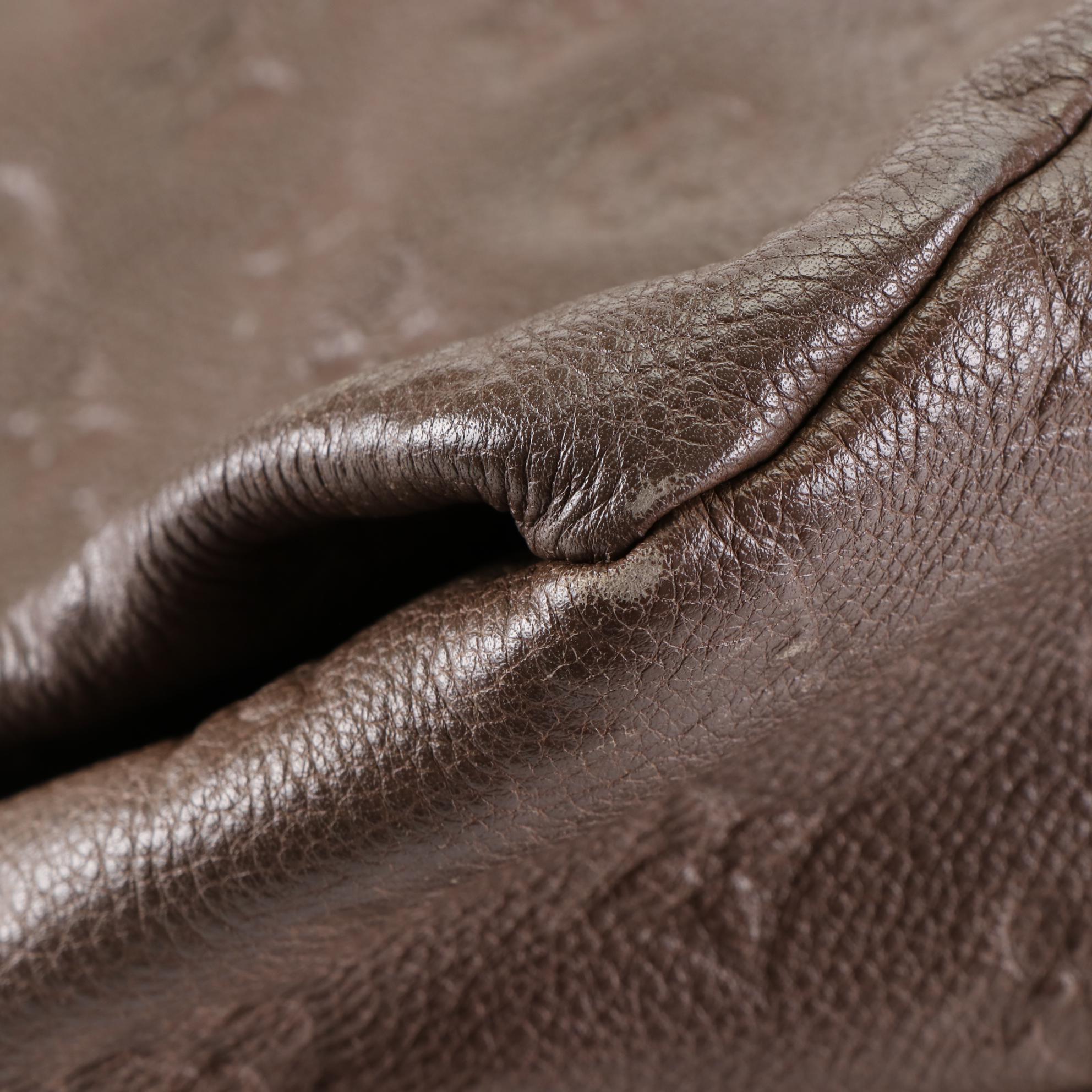 Louis Vuitton Artsy Handbag MM in Monogram Empreinte Leather