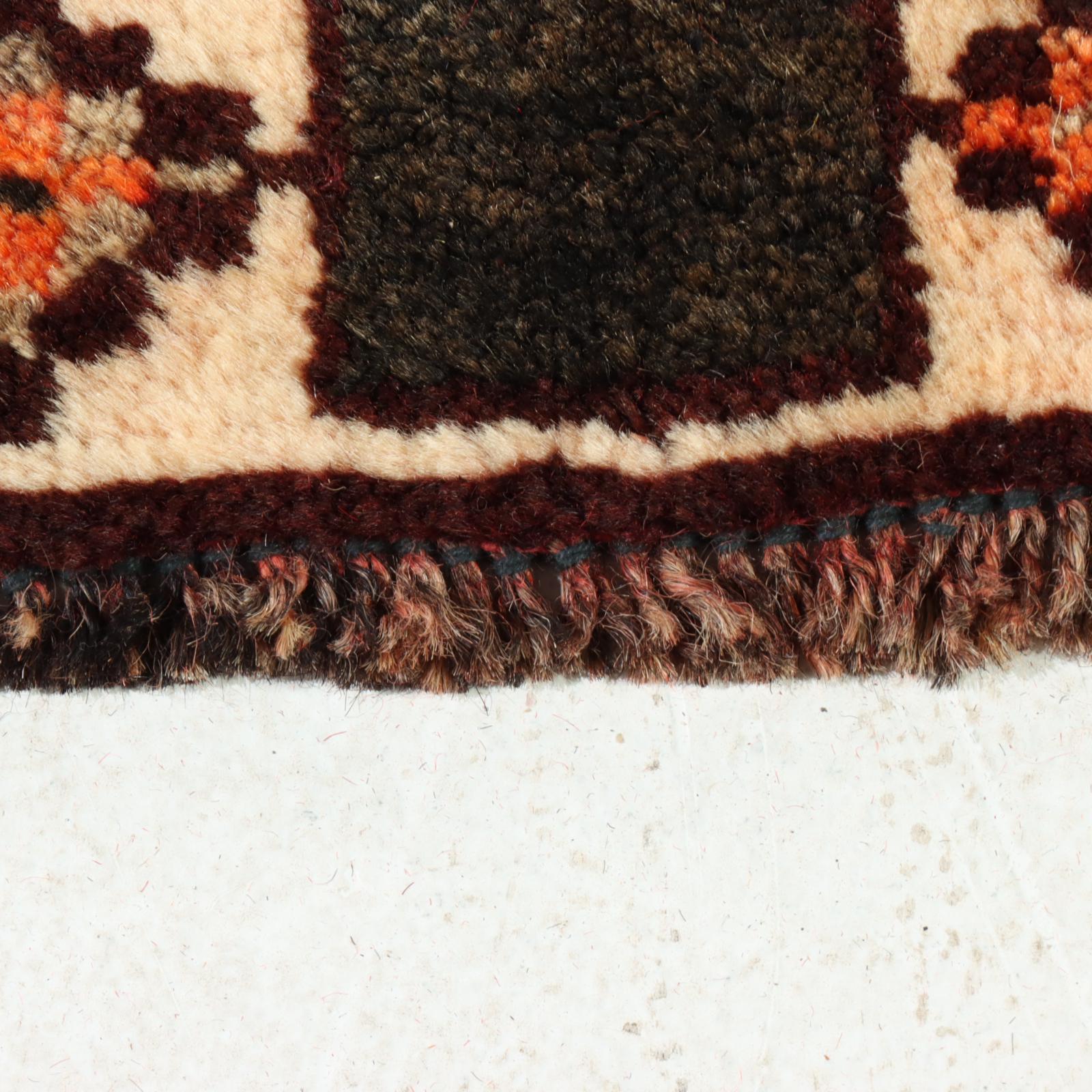 4'4 x 9'4 Hand-Knotted Persian Abadeh Long Rug