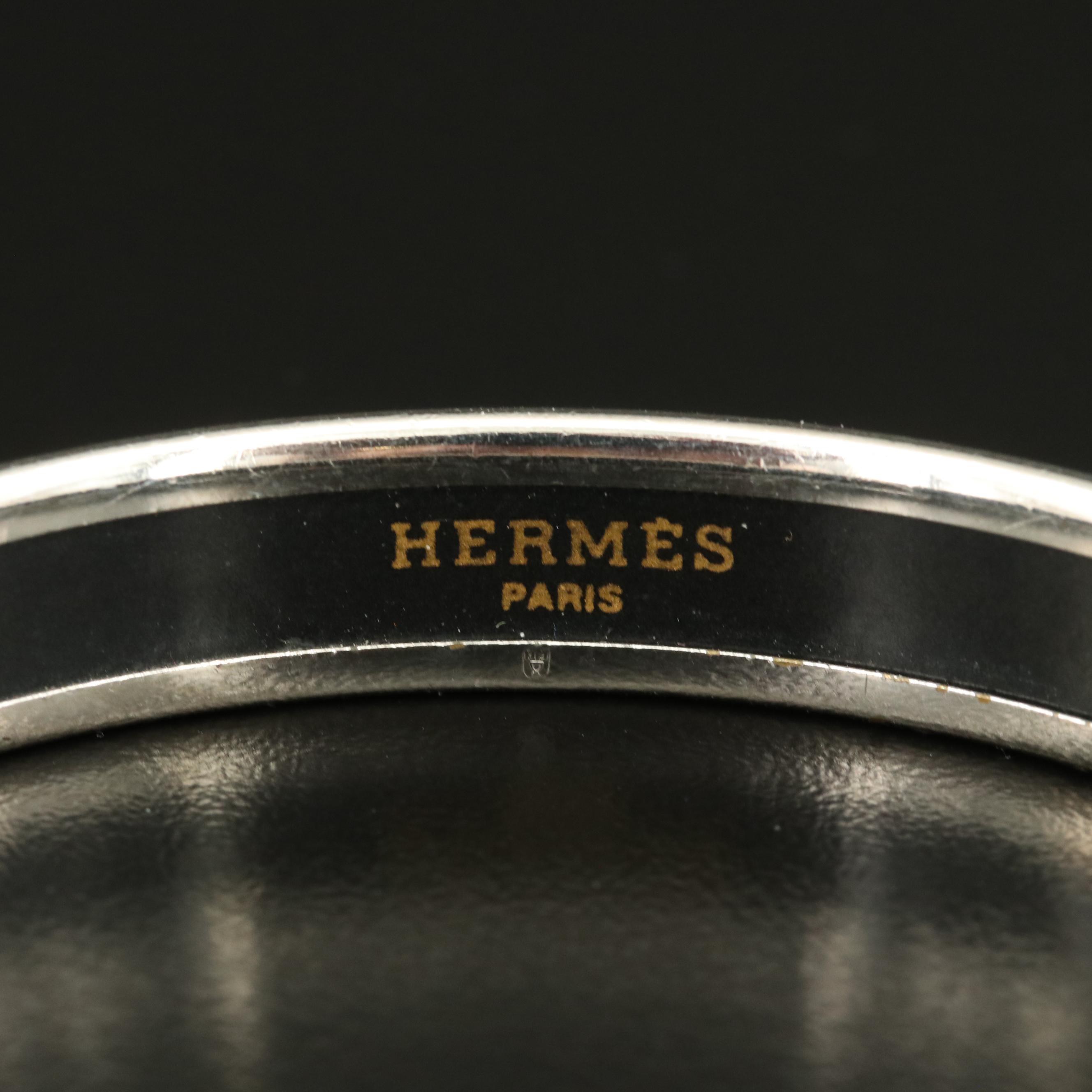 Hermès "Galop Volant" Narrow Enamel Bangle with Box
