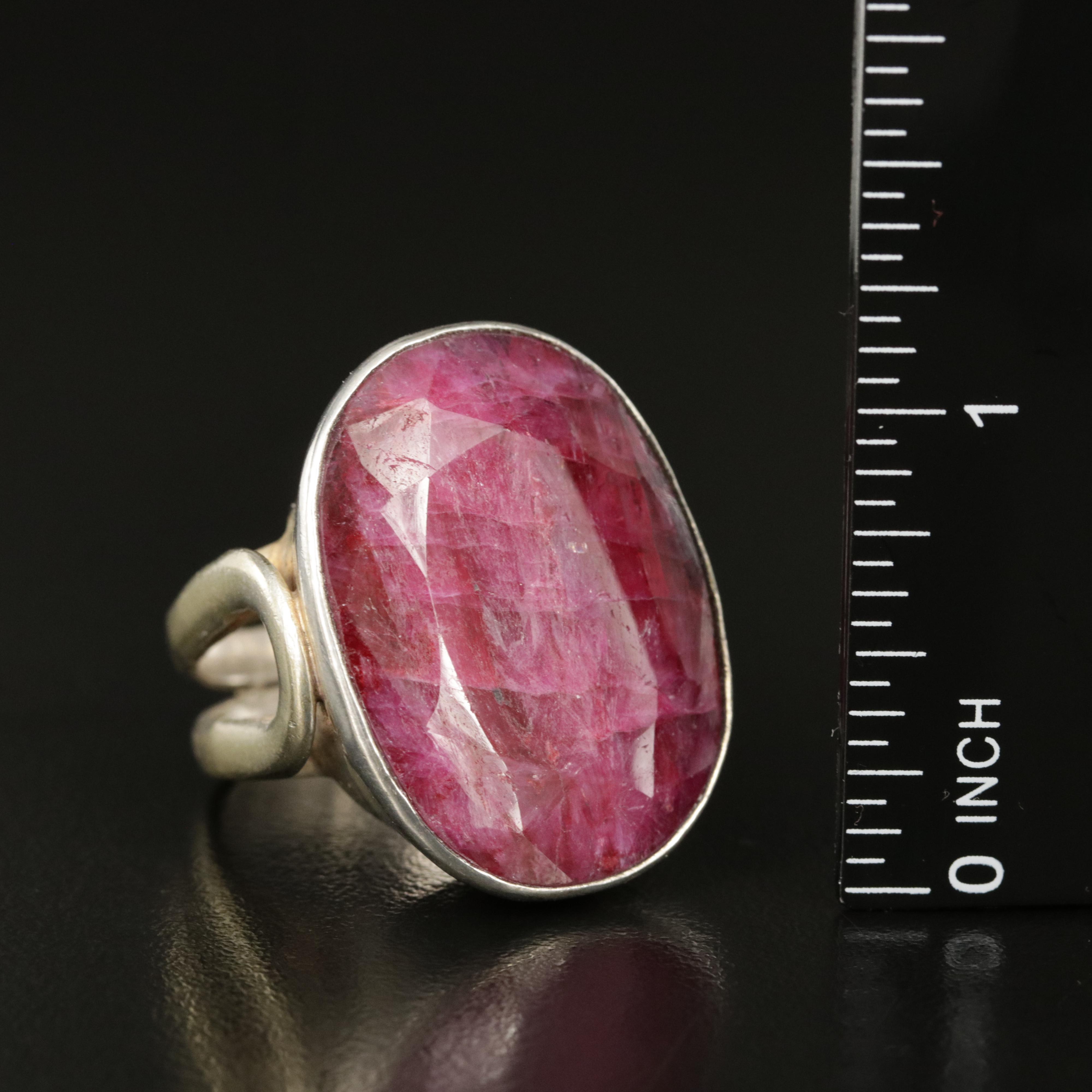 Corundum Oval Ring