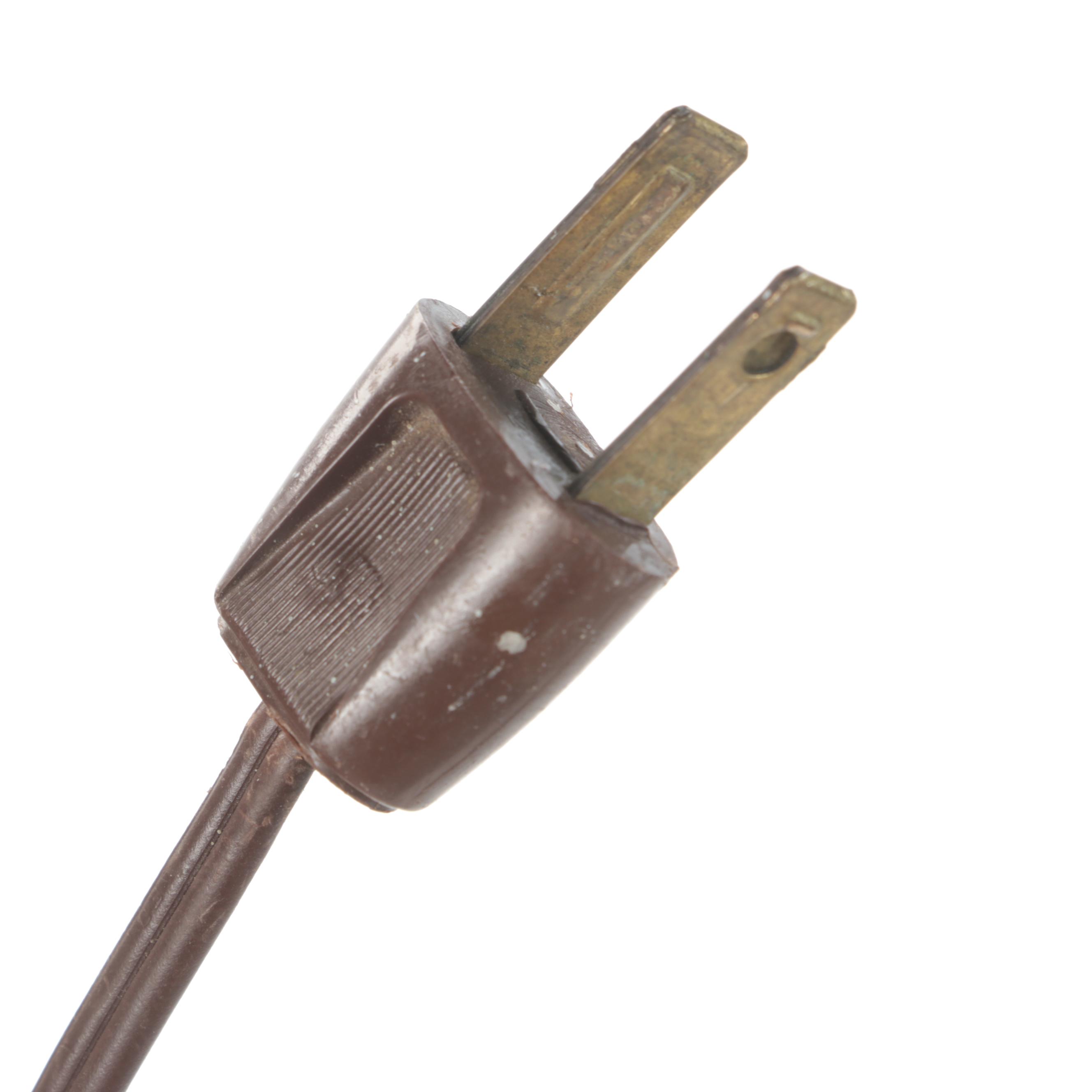 Chinese Woodblock Prints of Imperial Court with Ceramic Table Lamp and More