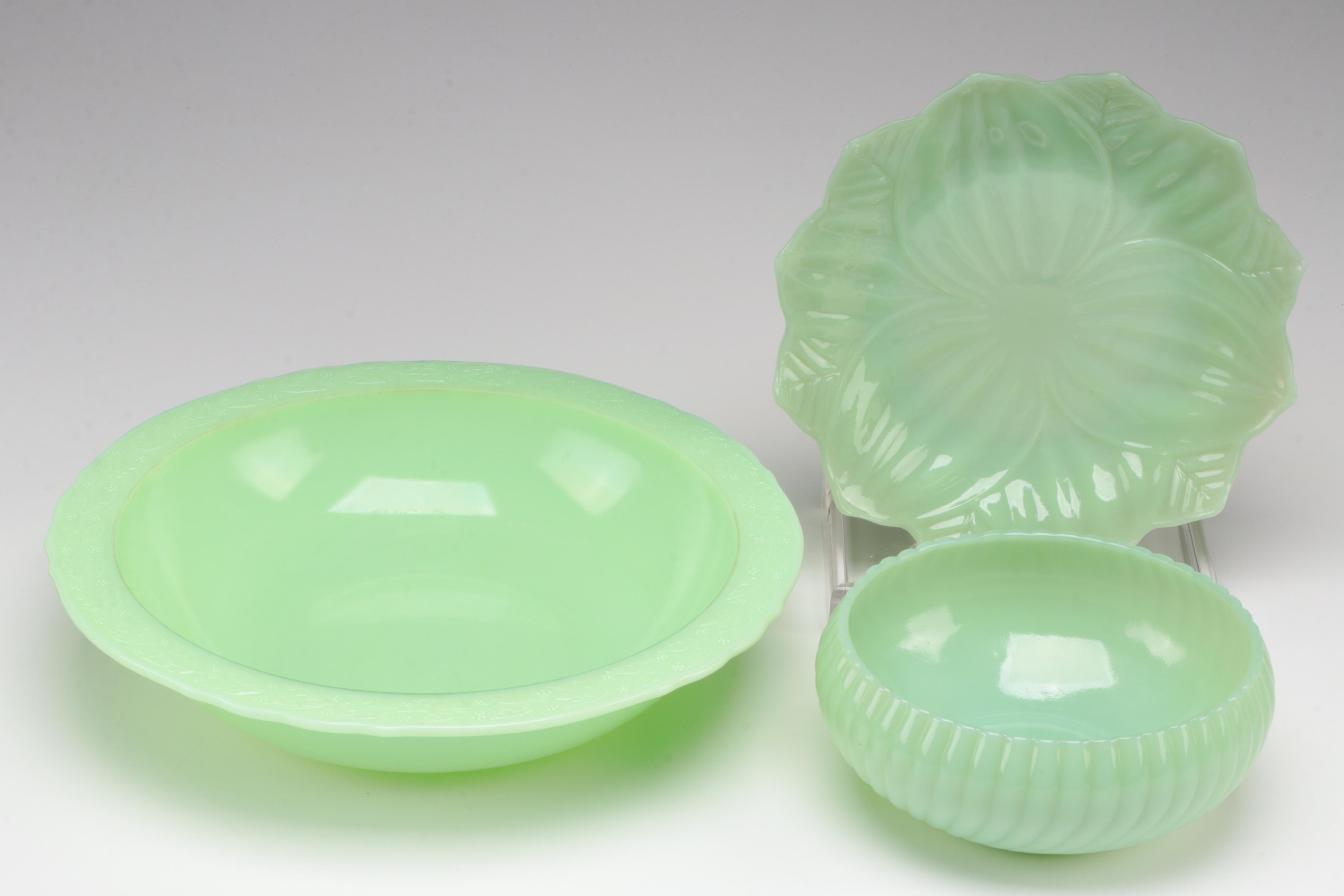Anchor Hocking Fire-King "Jane Ray" and Other Jadeite Glass Dinnerware