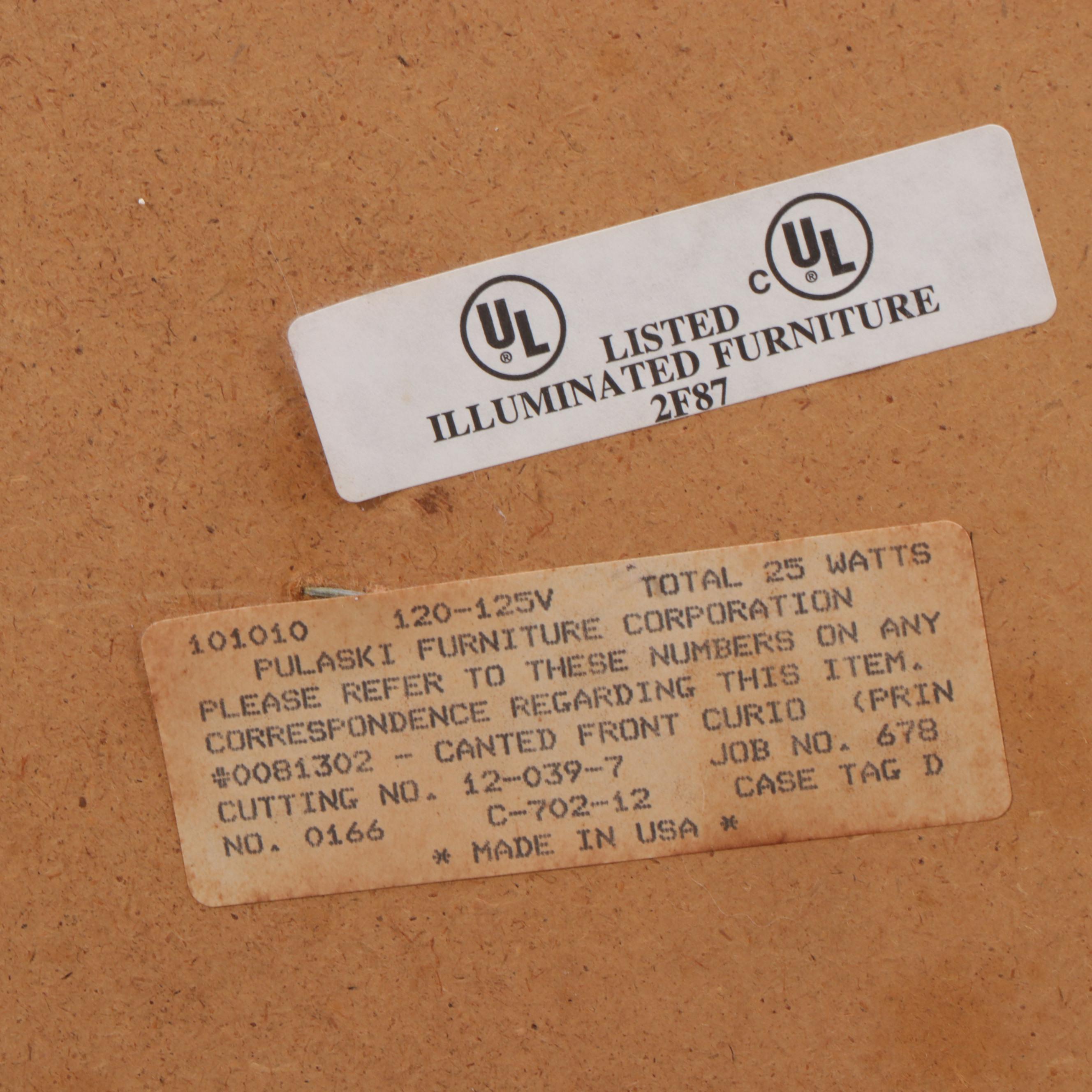 Pulaski Federal Style Display Cabinet in Mahogany Finish, Late 20th Century