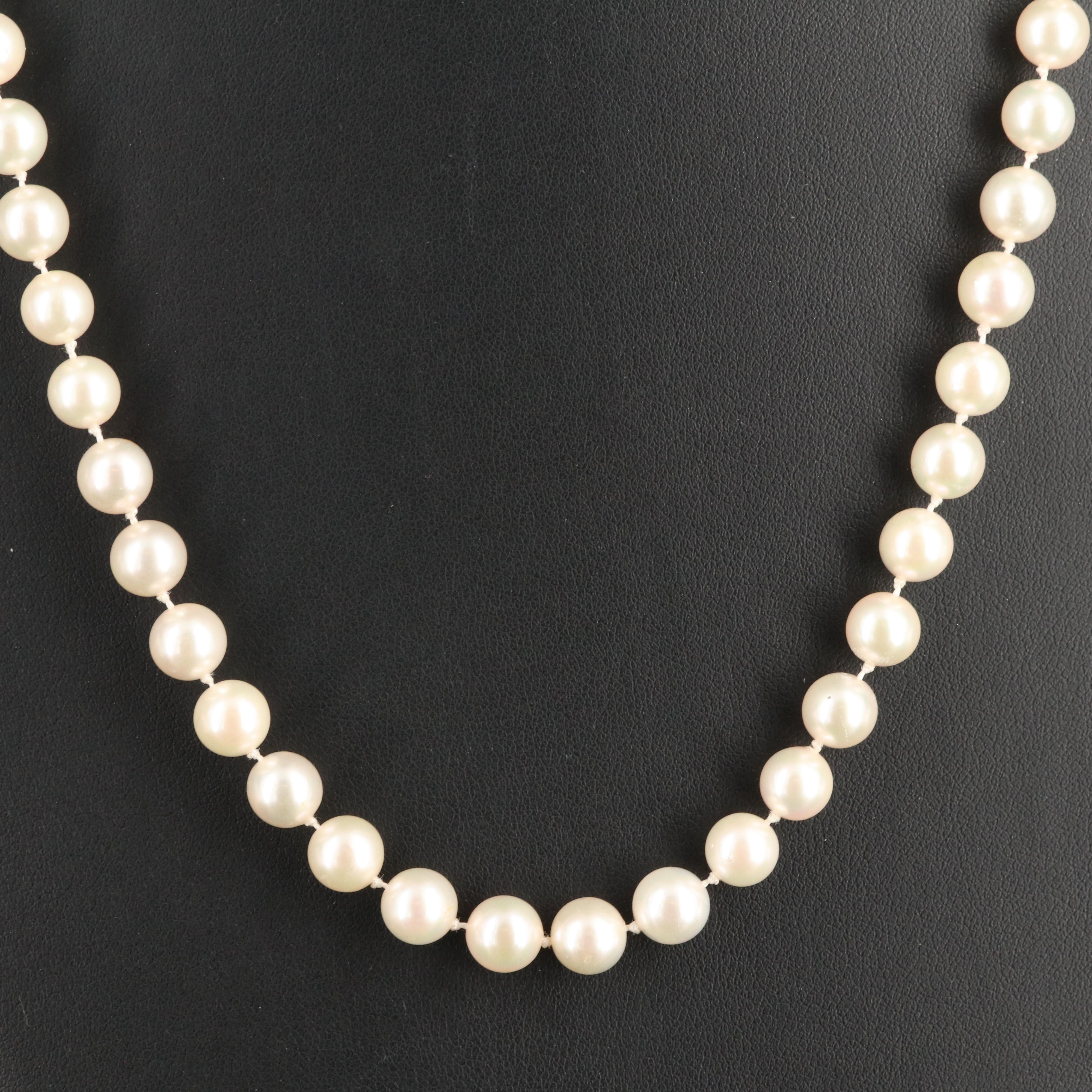 Pearl Necklace with 14K Clasp