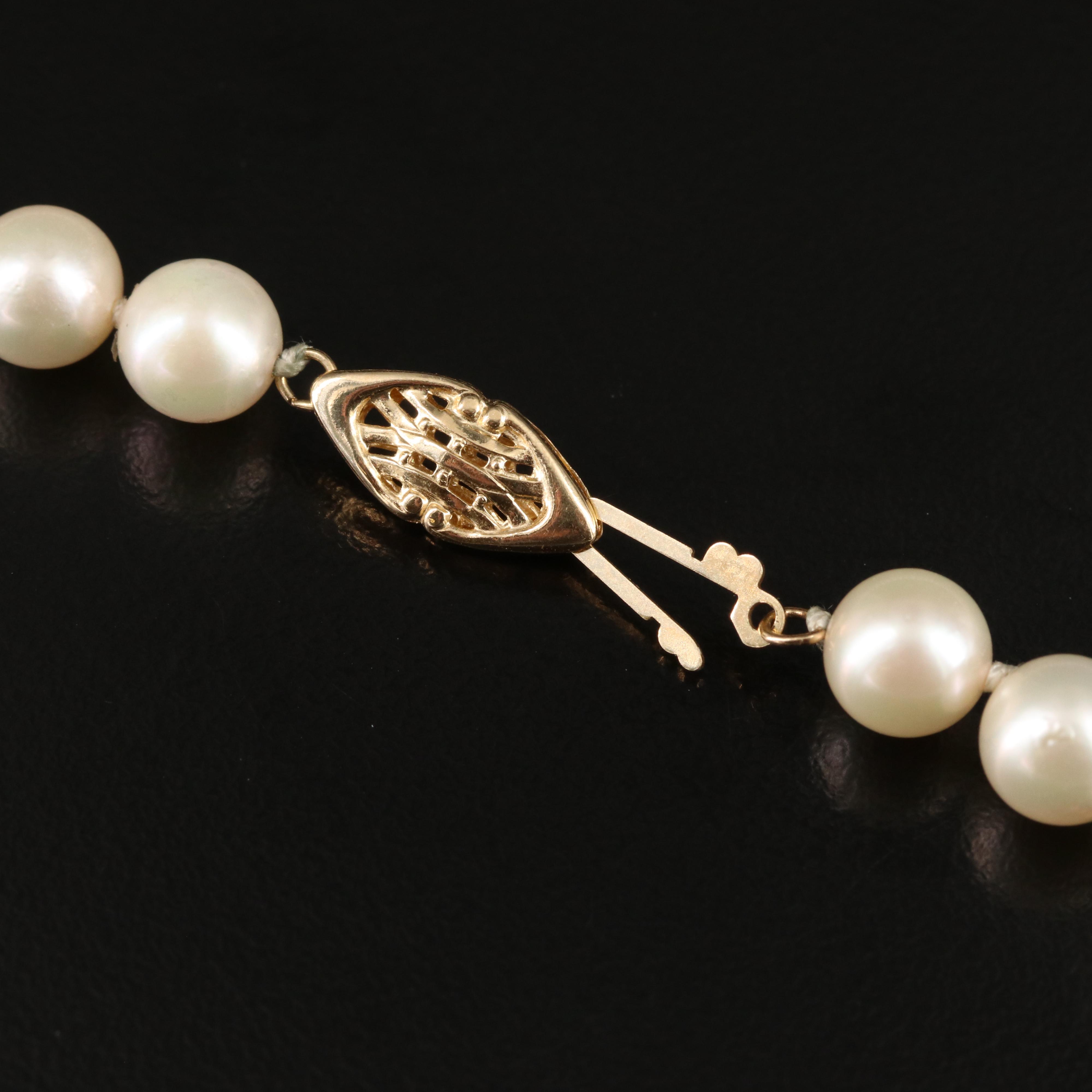 Pearl Necklace with 14K Clasp