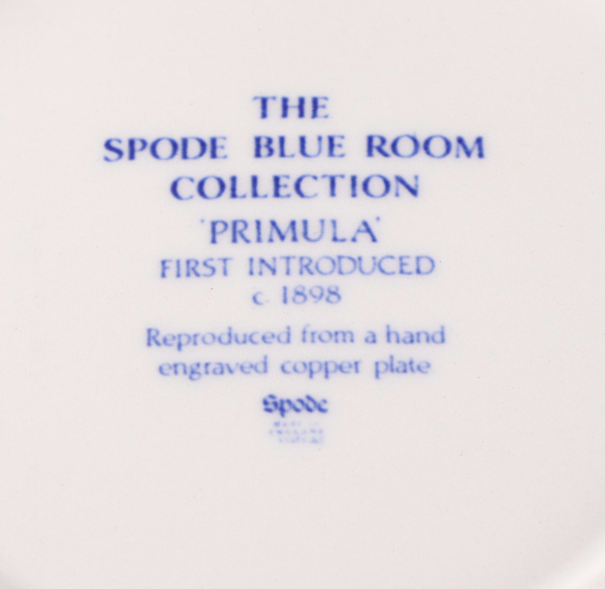 Spode The Blue Room Collection "Primula" Bowl with Other Tableware