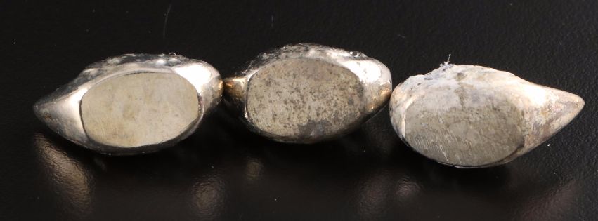 Metal Swan Place Card Holders