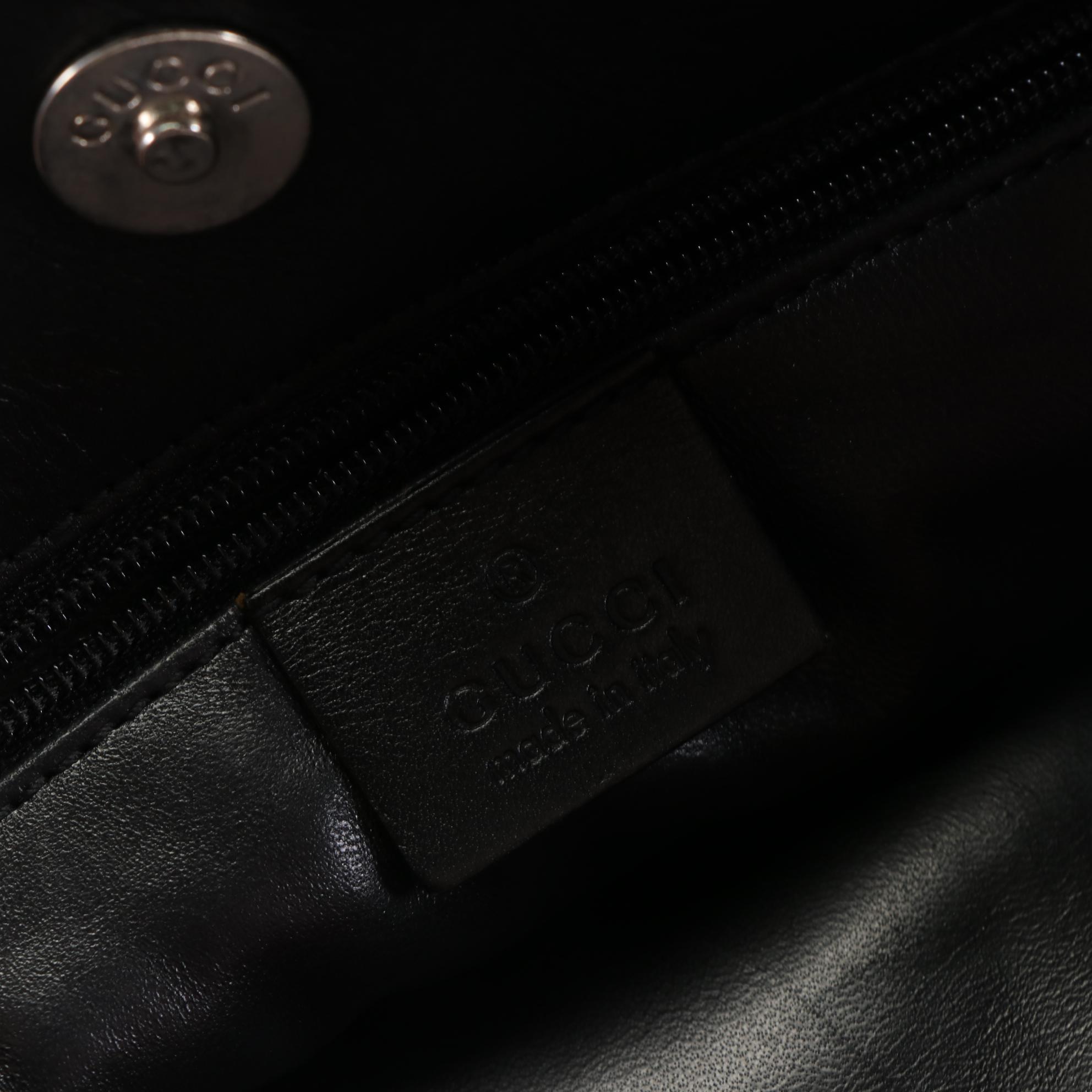 Gucci Hobo Shoulder Bag in Black Leather