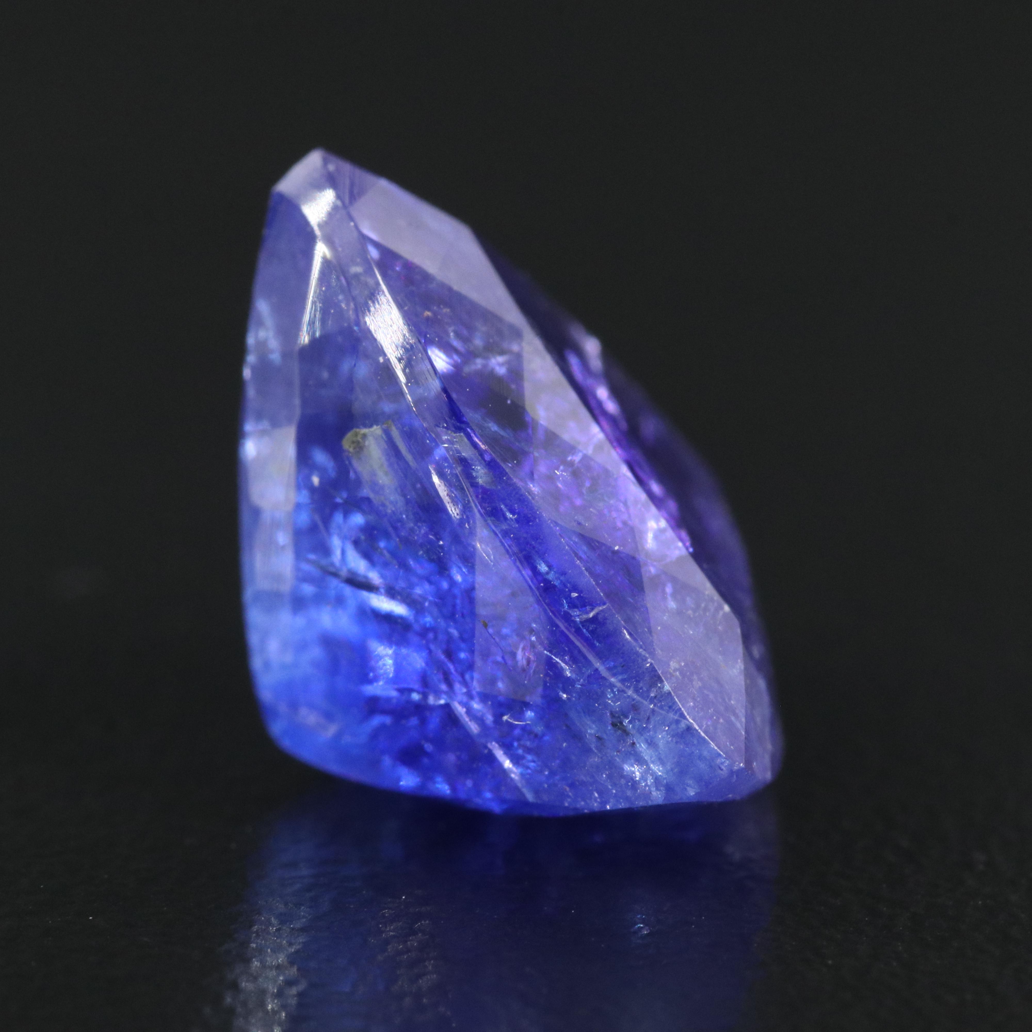 Loose 11.04 CT Tanzanite