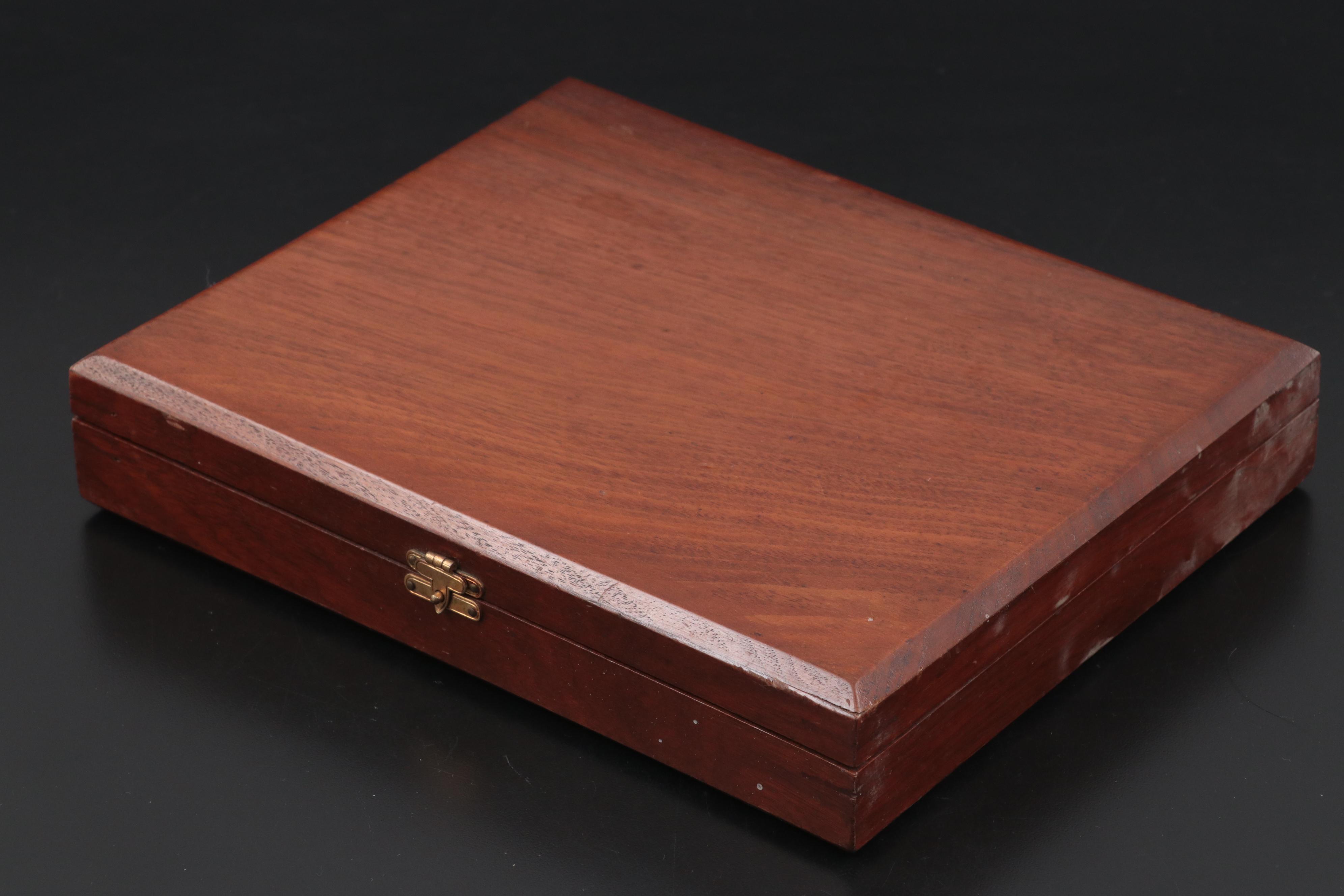 Hénin & Cie French 800 Silver Teaspoons in Presentation Case