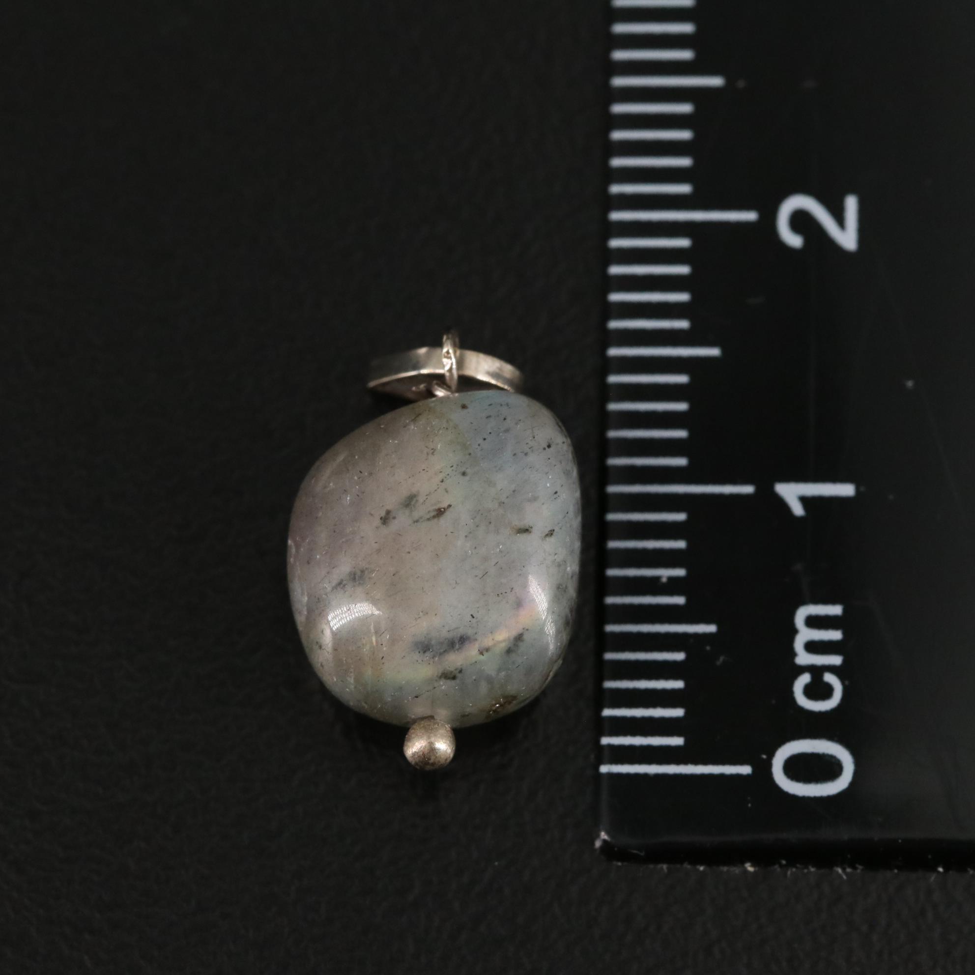 14K Labradorite Pendant