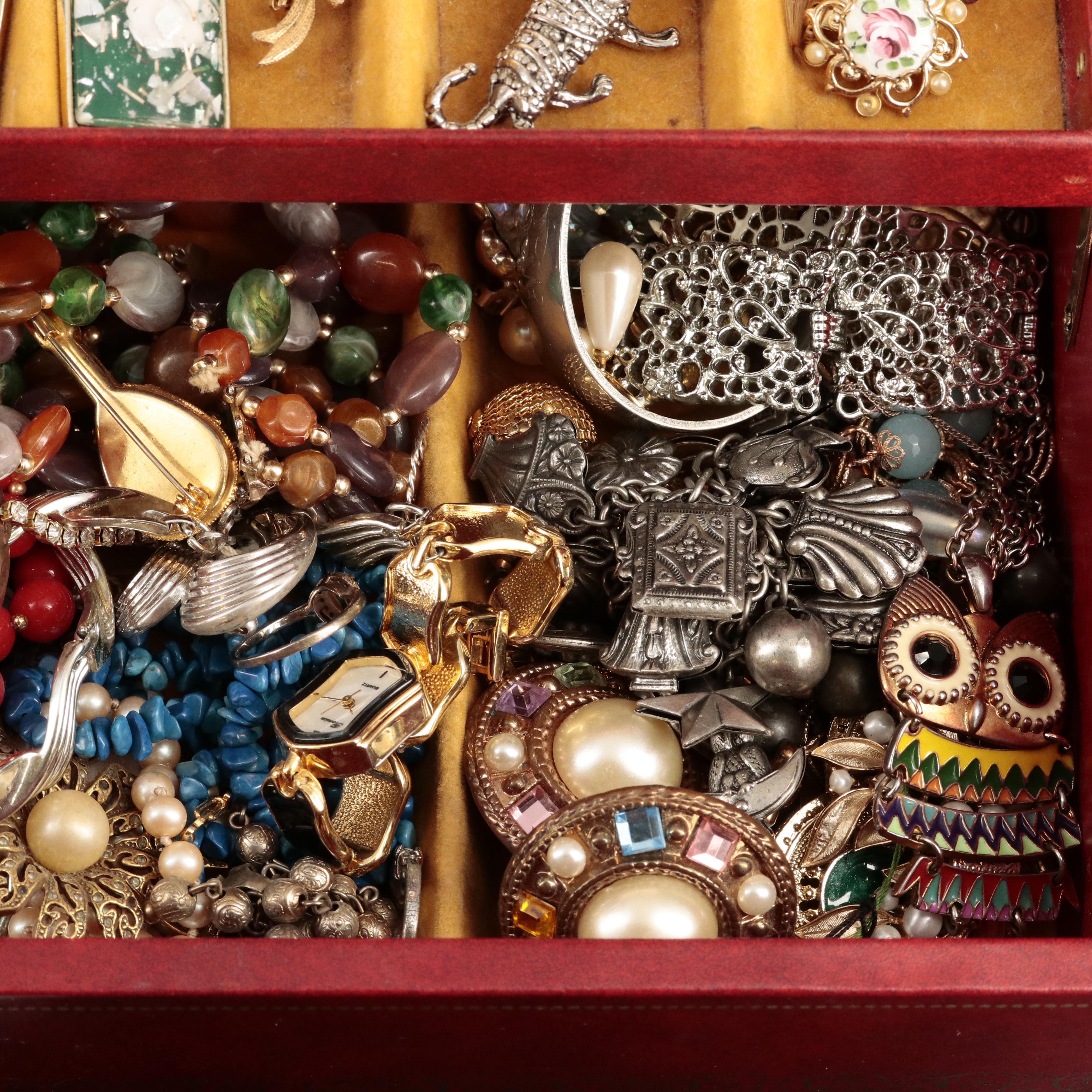 Uncommon Discoveries: Jewelry Collection