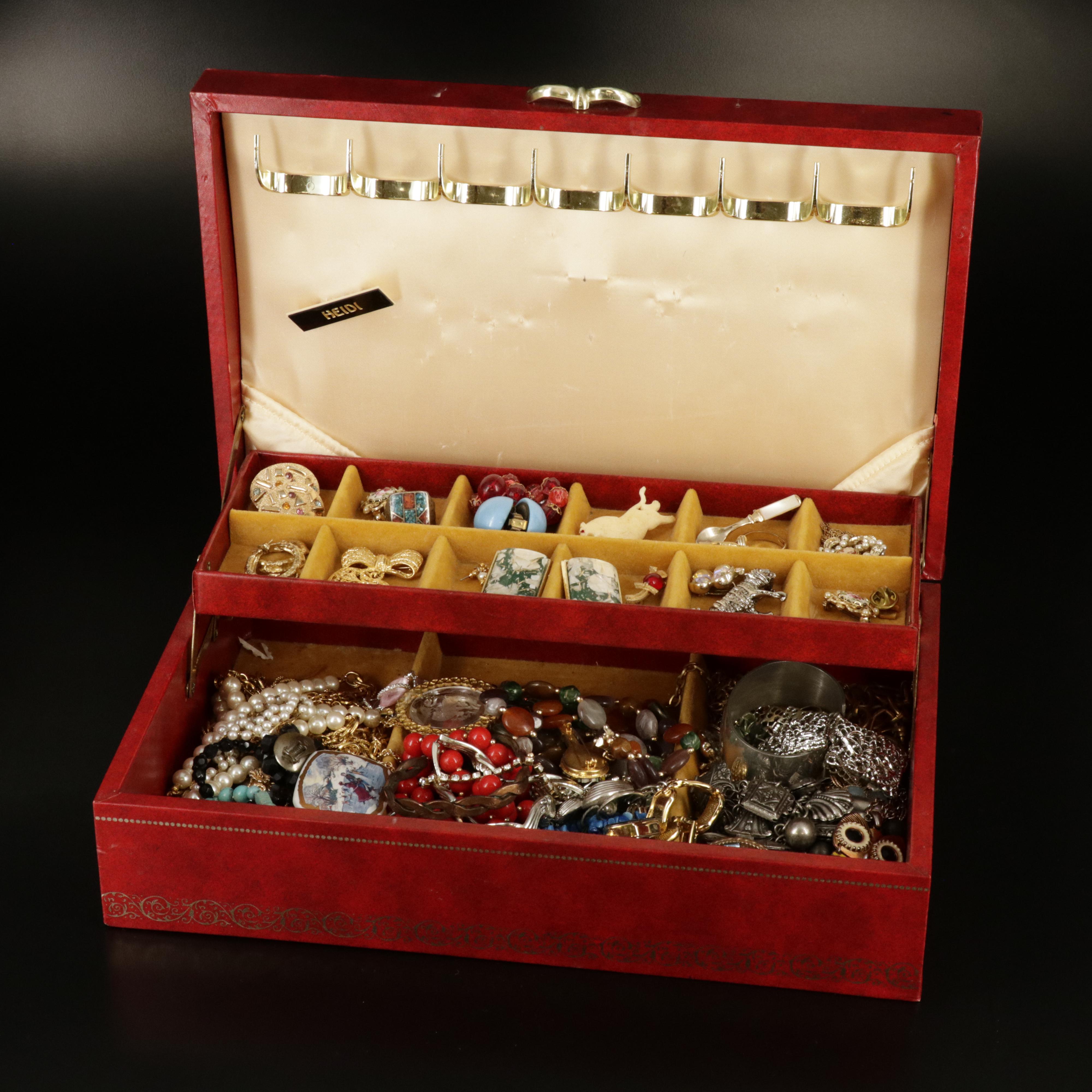 Uncommon Discoveries: Jewelry Collection