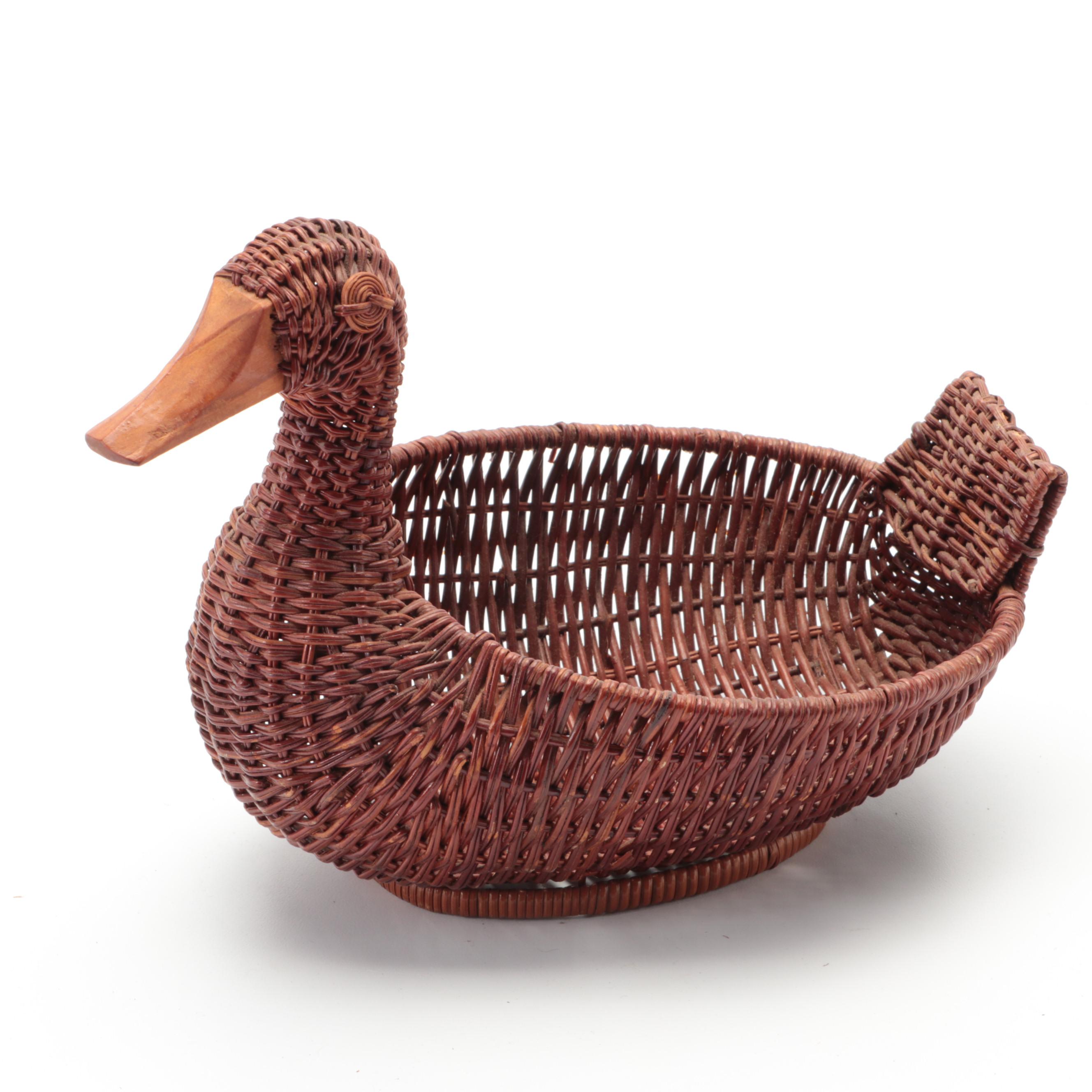 Wicker Woven Rattan Goose and Duck Baskets With Bamboo Chicken Basket
